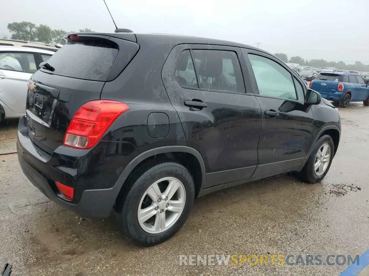 3 Photograph of a damaged car 3GNCJKSB8LL296338 CHEVROLET TRAX 2020