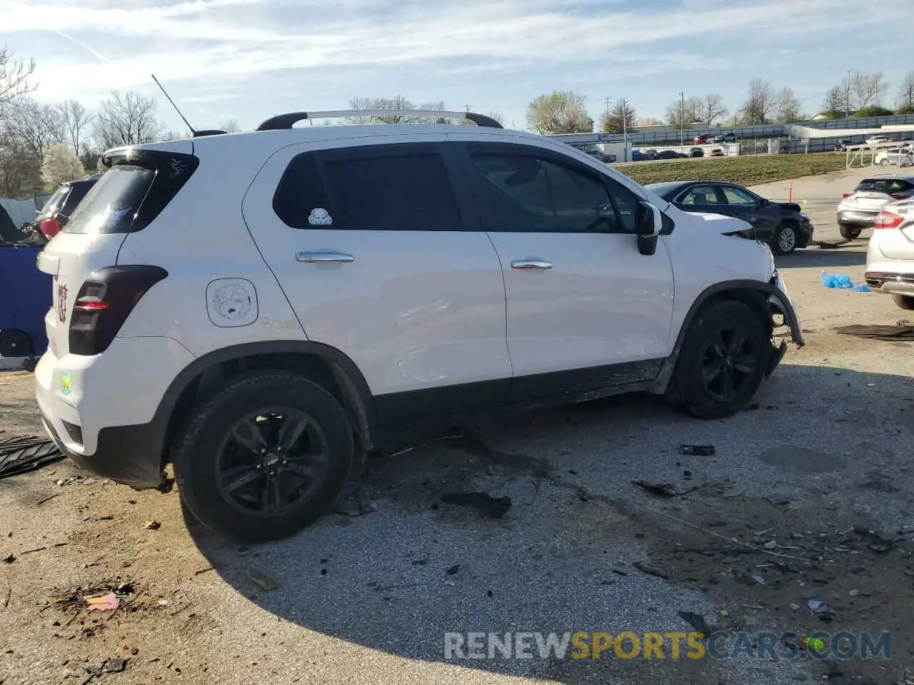 3 Photograph of a damaged car 3GNCJKSB9LL136792 CHEVROLET TRAX 2020