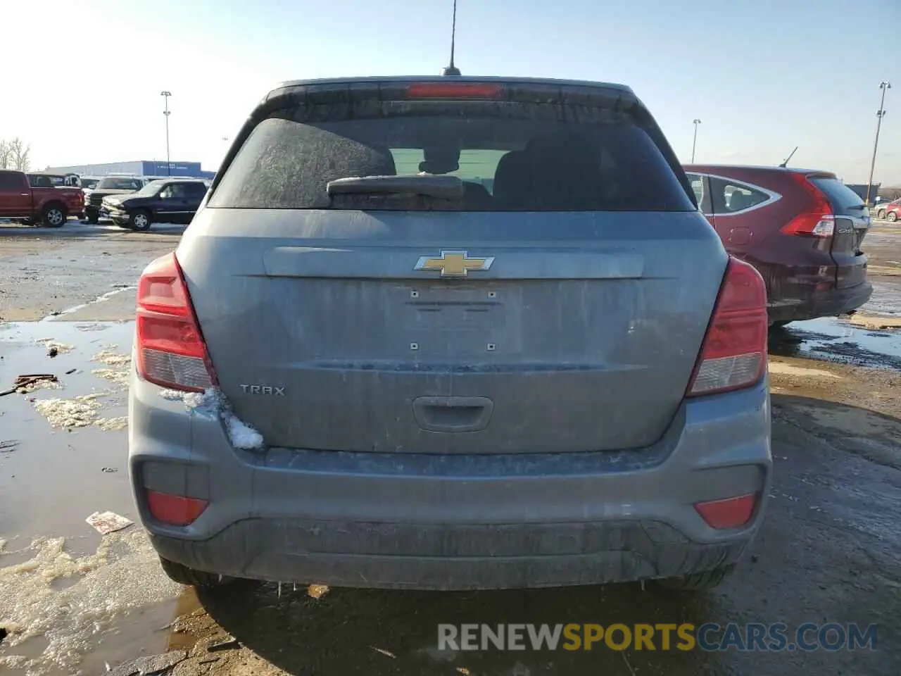 6 Photograph of a damaged car 3GNCJKSB9LL157657 CHEVROLET TRAX 2020