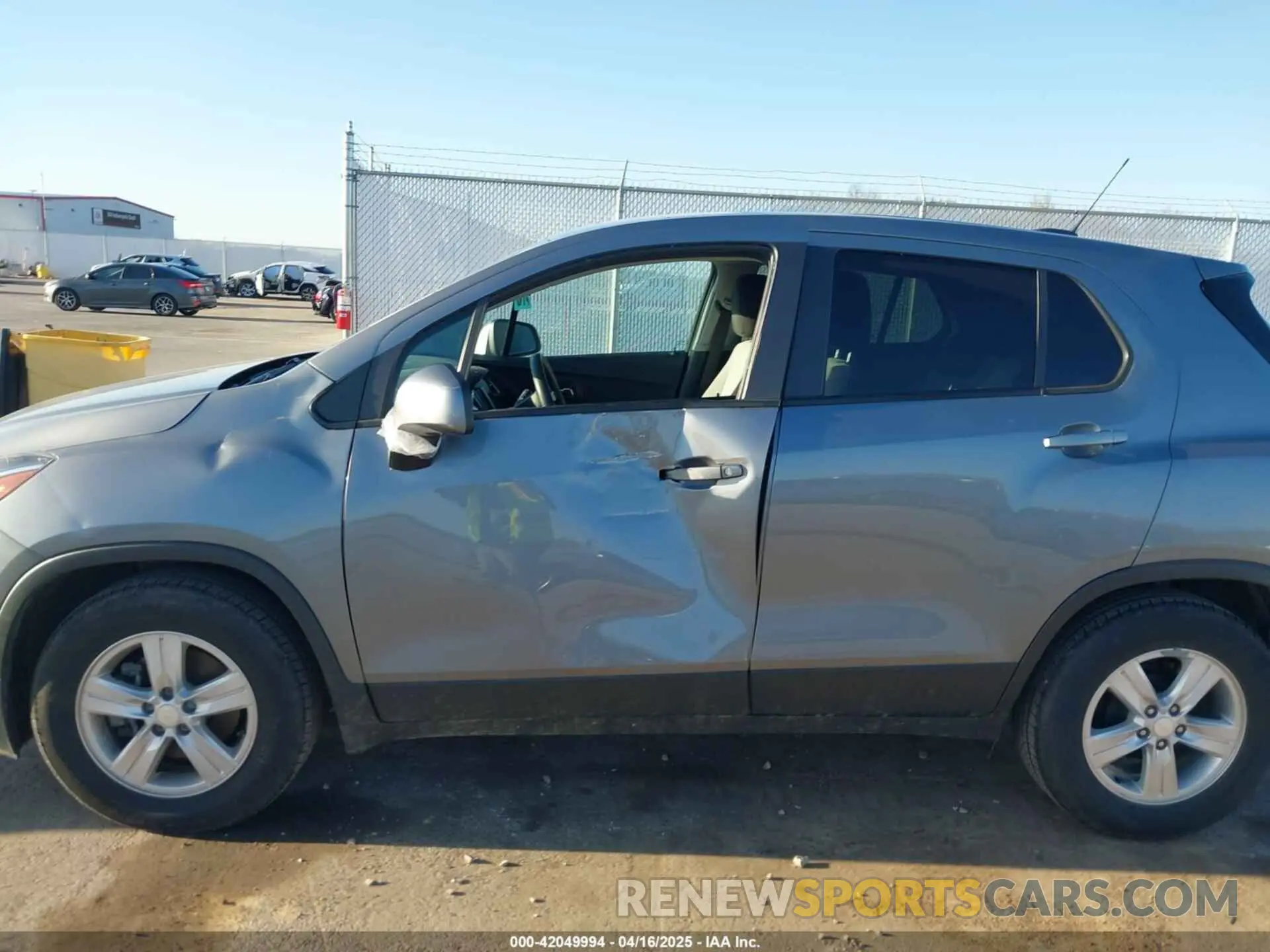 14 Photograph of a damaged car 3GNCJKSB9LL161174 CHEVROLET TRAX 2020