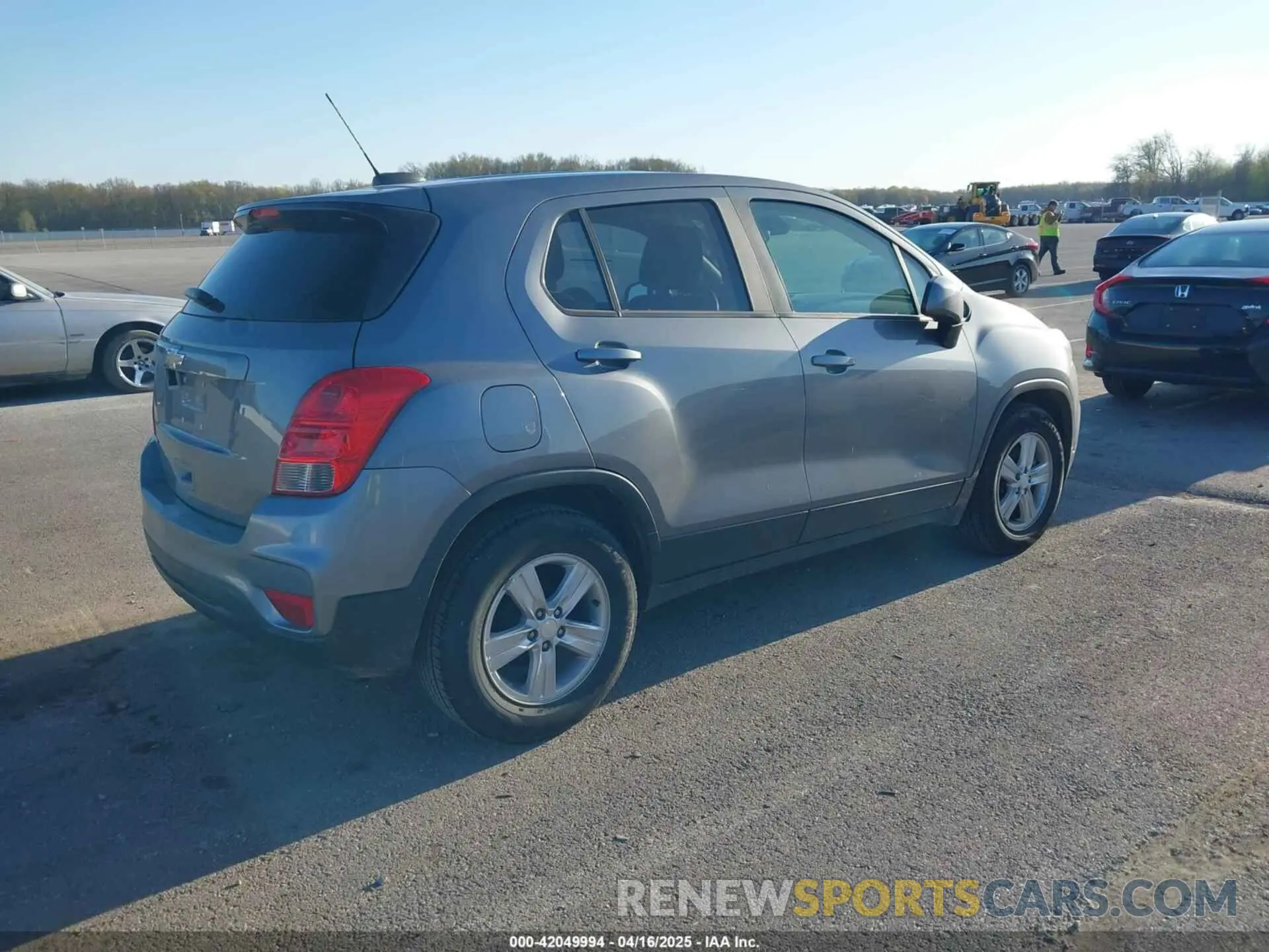 4 Photograph of a damaged car 3GNCJKSB9LL161174 CHEVROLET TRAX 2020