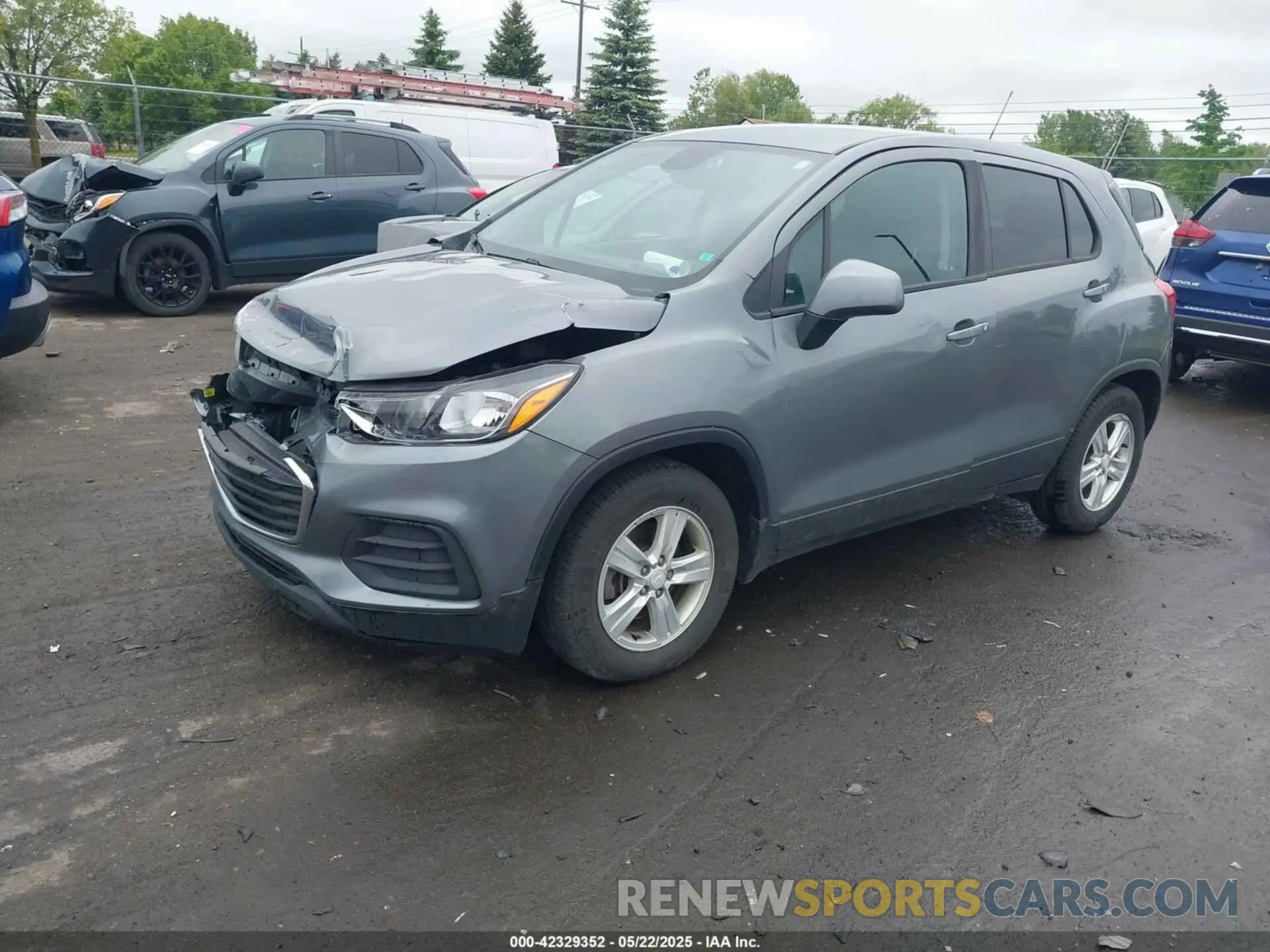 2 Photograph of a damaged car 3GNCJKSBXLL175343 CHEVROLET TRAX 2020