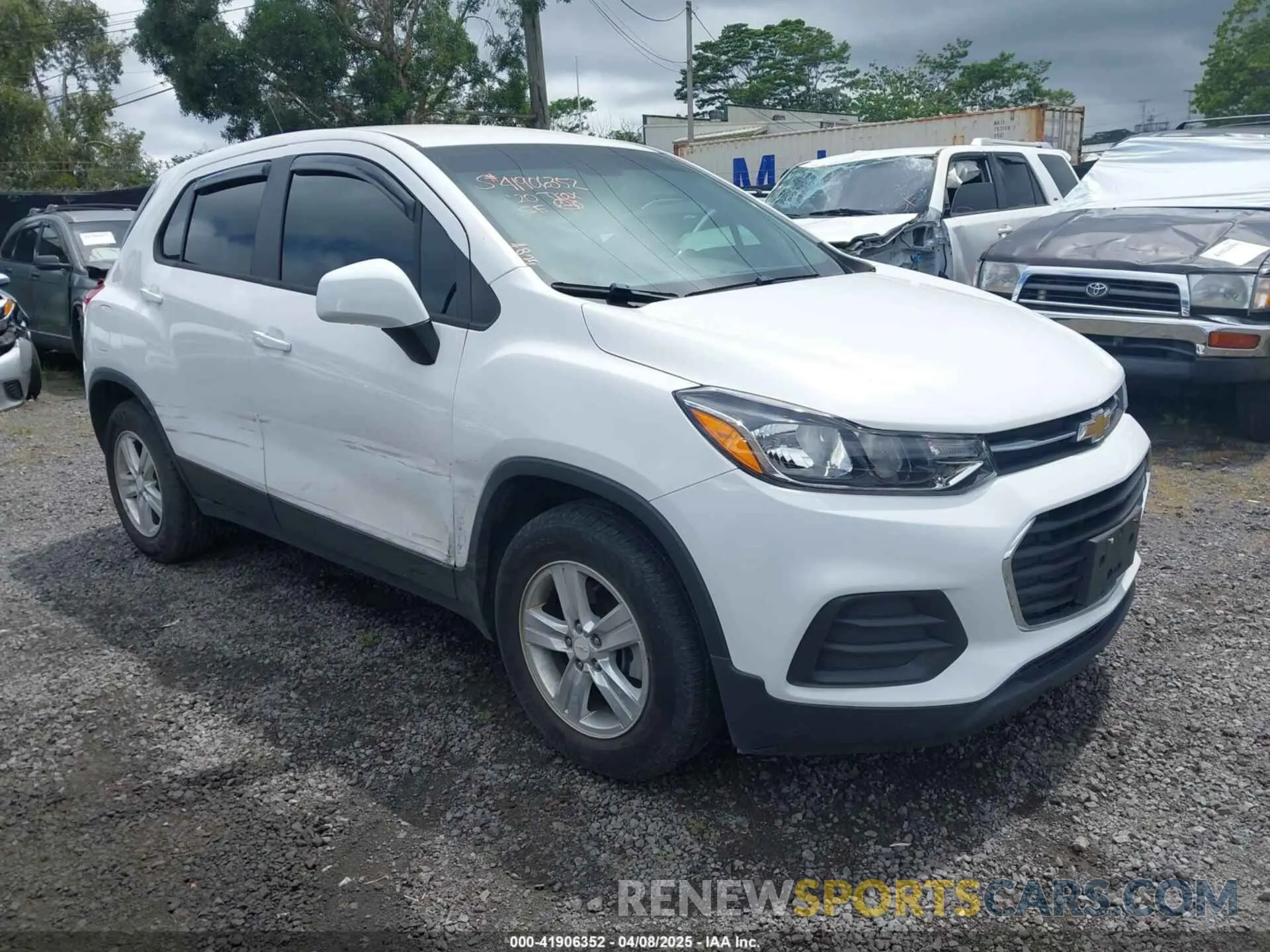 1 Photograph of a damaged car 3GNCJKSBXLL228414 CHEVROLET TRAX 2020