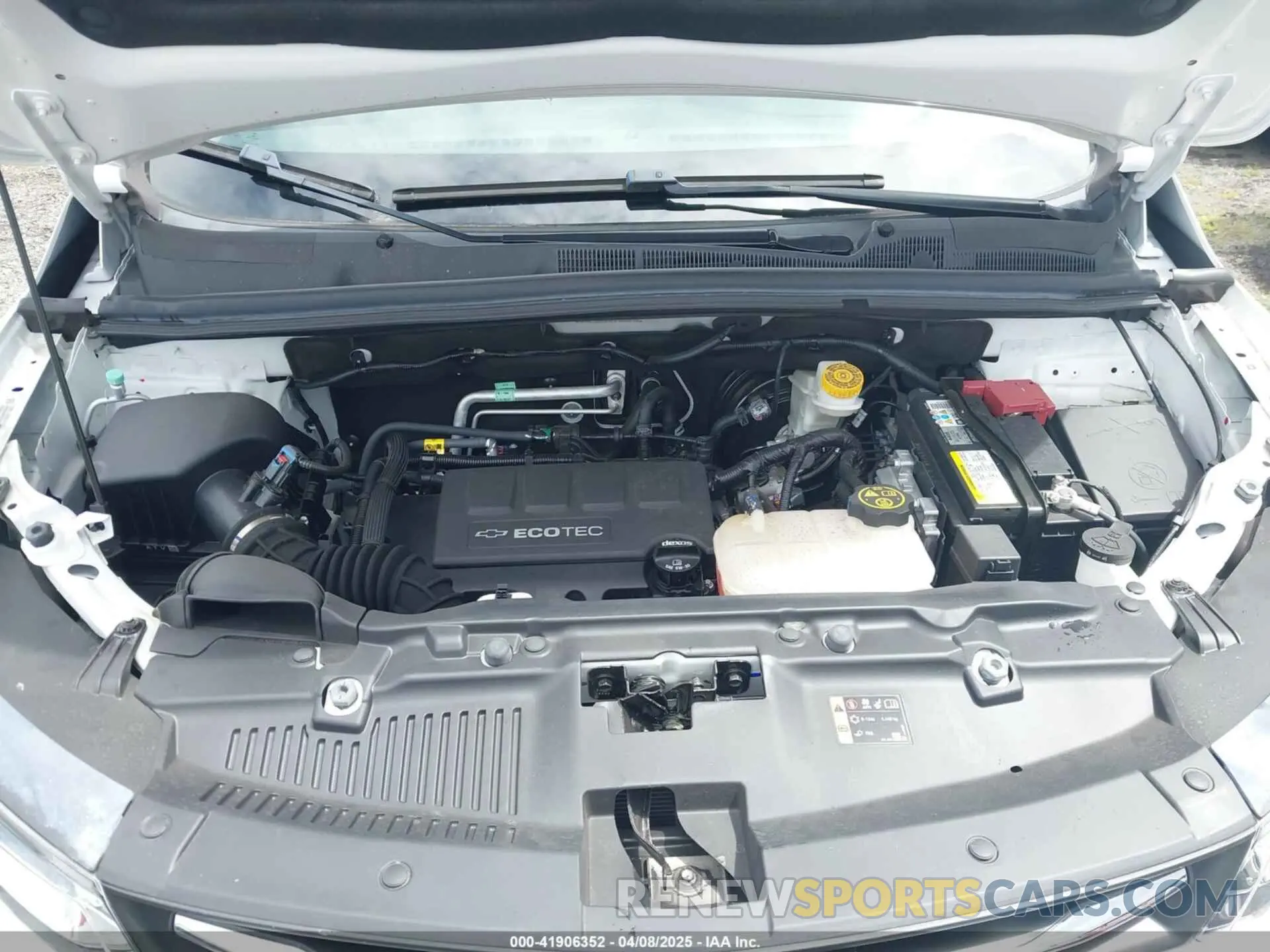 10 Photograph of a damaged car 3GNCJKSBXLL228414 CHEVROLET TRAX 2020