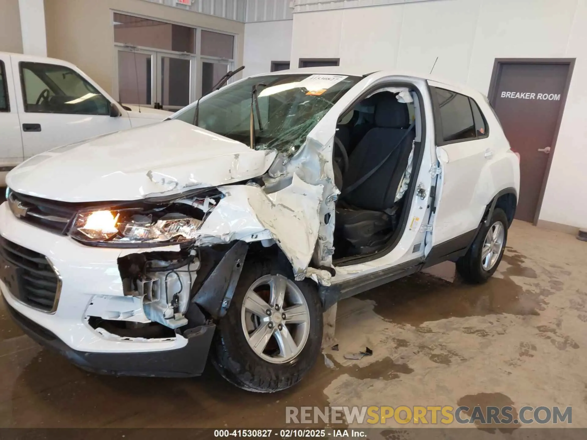 6 Photograph of a damaged car 3GNCJKSBXLL284451 CHEVROLET TRAX 2020