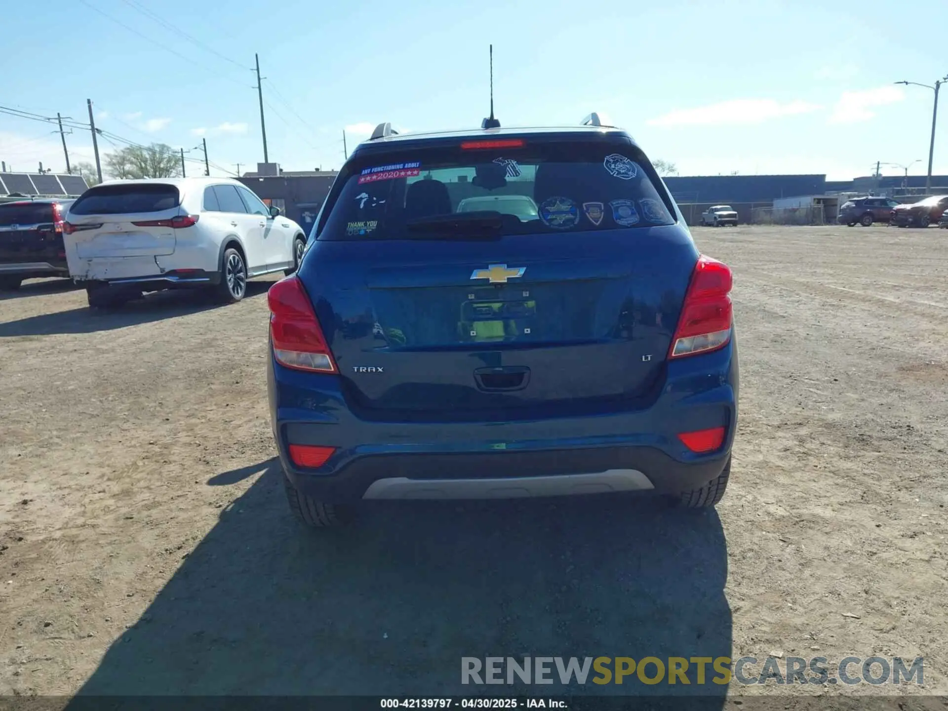 16 Photograph of a damaged car 3GNCJLSB0LL109700 CHEVROLET TRAX 2020