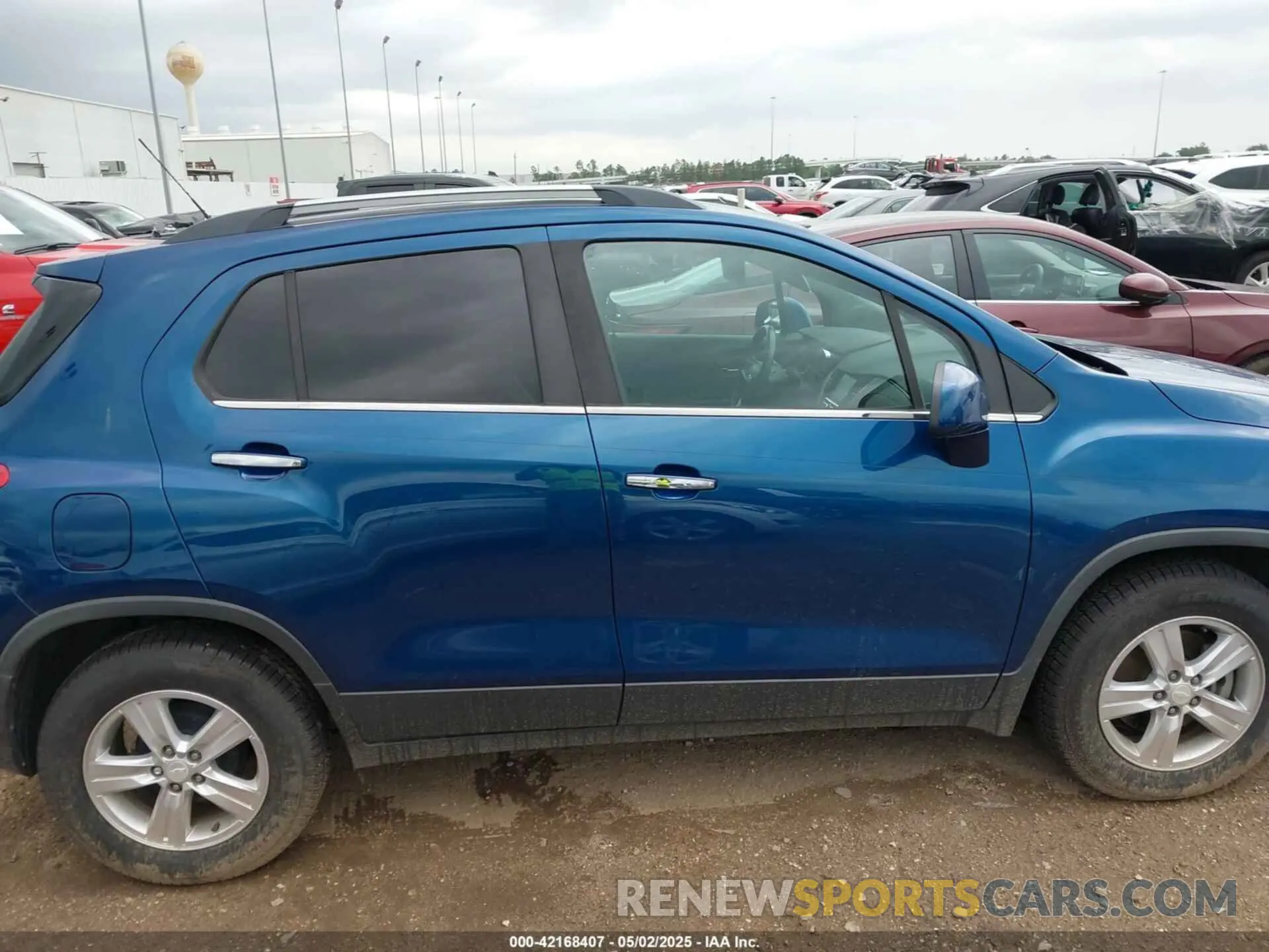 13 Photograph of a damaged car 3GNCJLSB1LL233751 CHEVROLET TRAX 2020