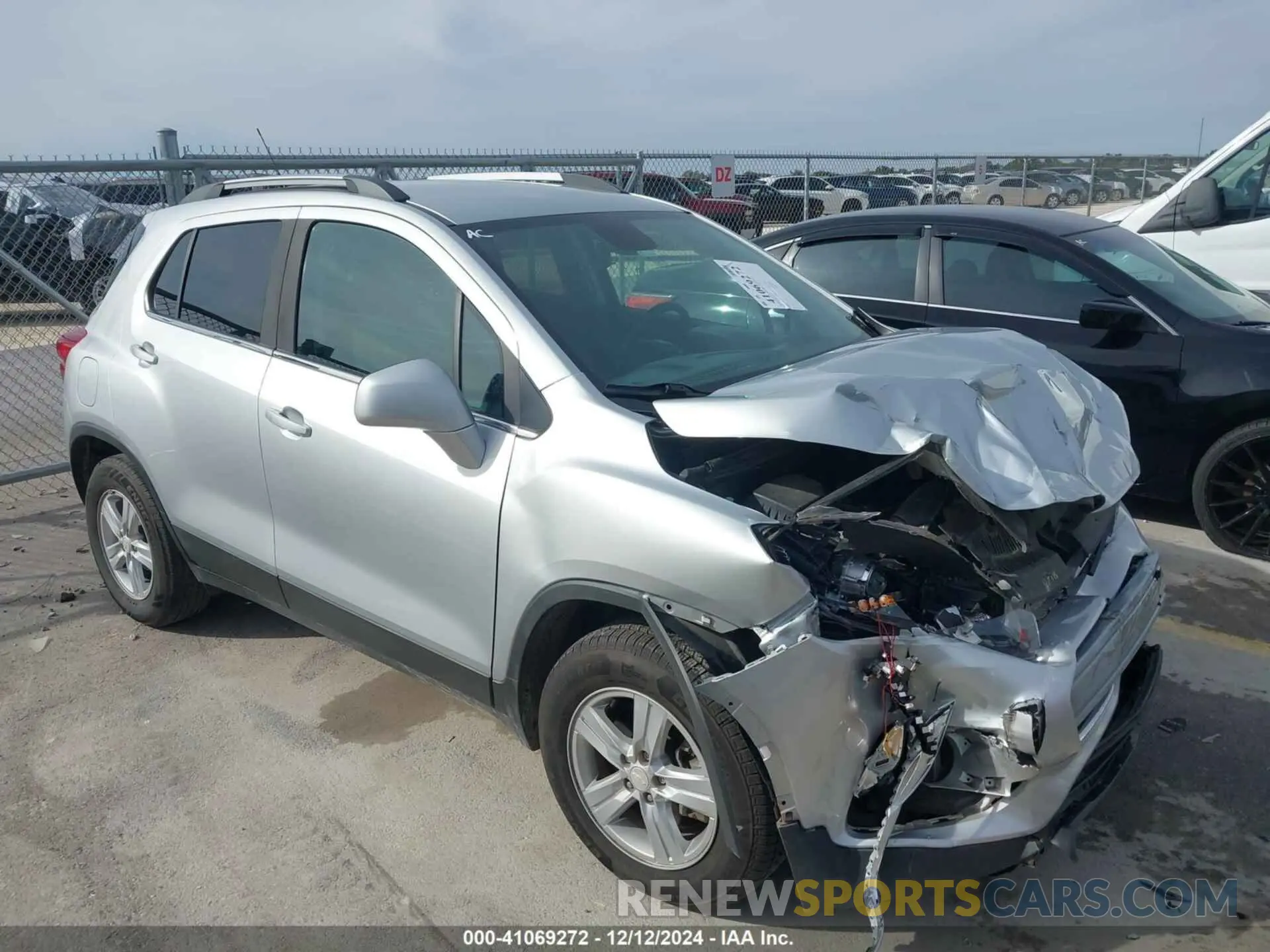 1 Photograph of a damaged car 3GNCJLSB1LL234835 CHEVROLET TRAX 2020