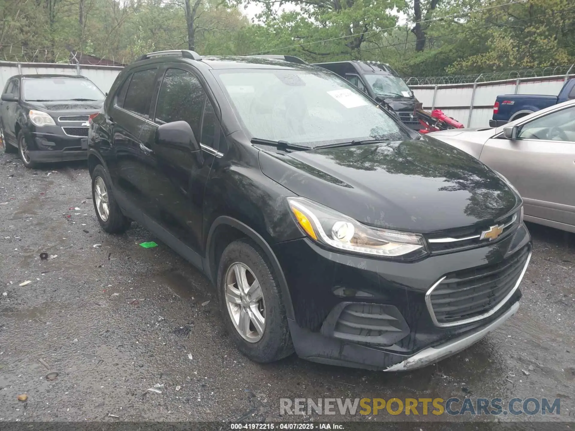 1 Photograph of a damaged car 3GNCJLSB1LL302146 CHEVROLET TRAX 2020