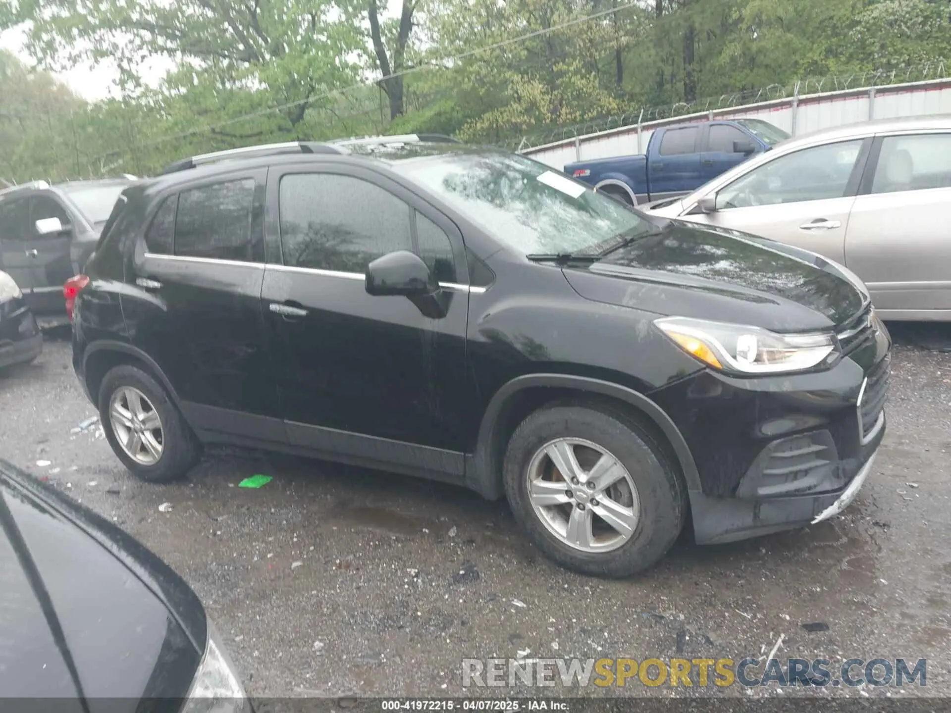 13 Photograph of a damaged car 3GNCJLSB1LL302146 CHEVROLET TRAX 2020