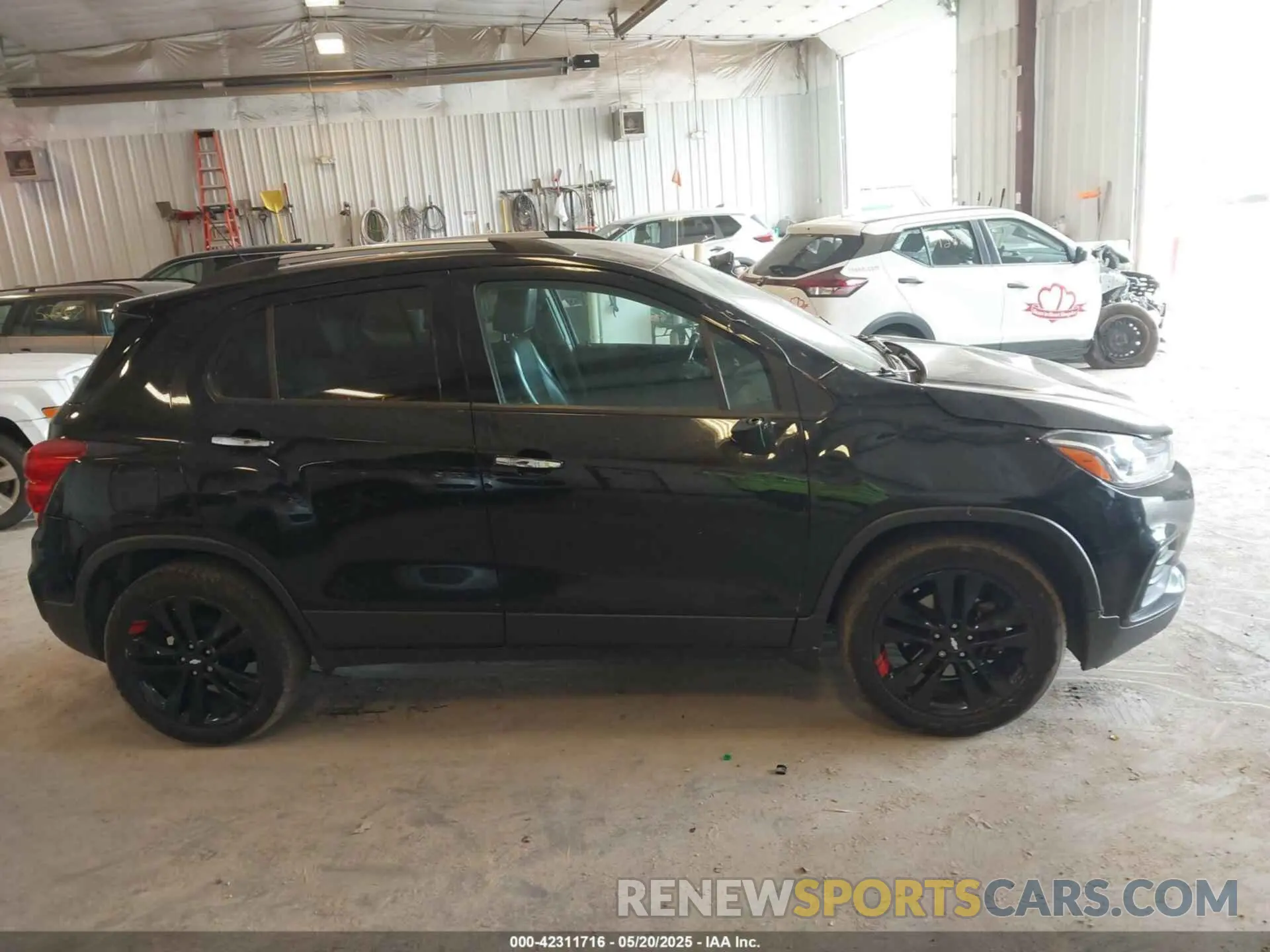 13 Photograph of a damaged car 3GNCJLSB2LL133982 CHEVROLET TRAX 2020