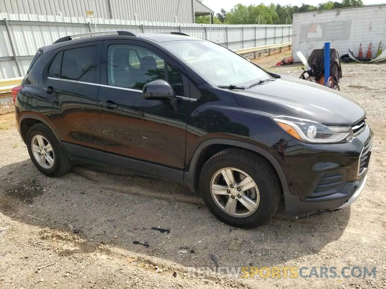 4 Photograph of a damaged car 3GNCJLSB2LL183779 CHEVROLET TRAX 2020