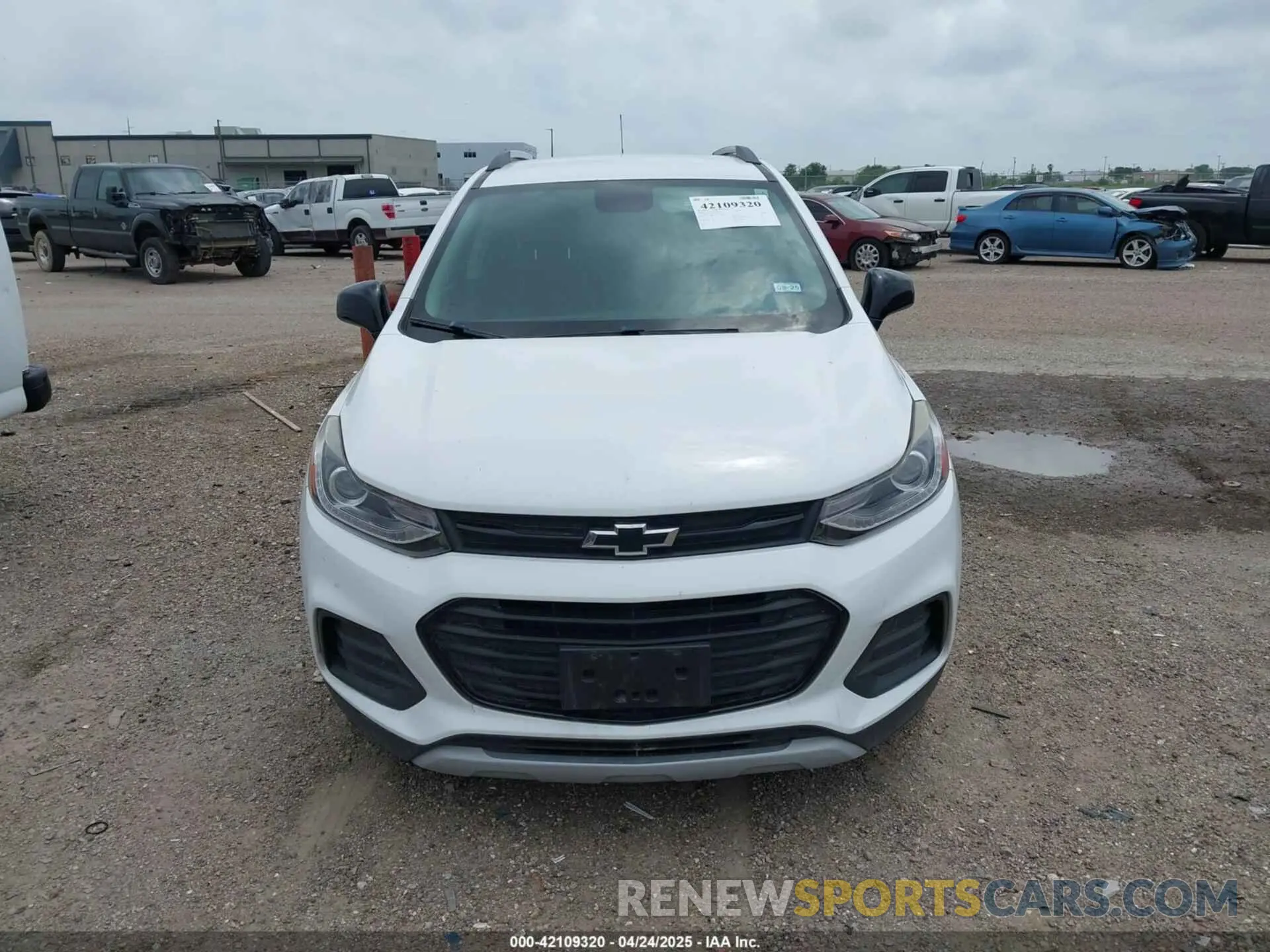9 Photograph of a damaged car 3GNCJLSB3LL214473 CHEVROLET TRAX 2020