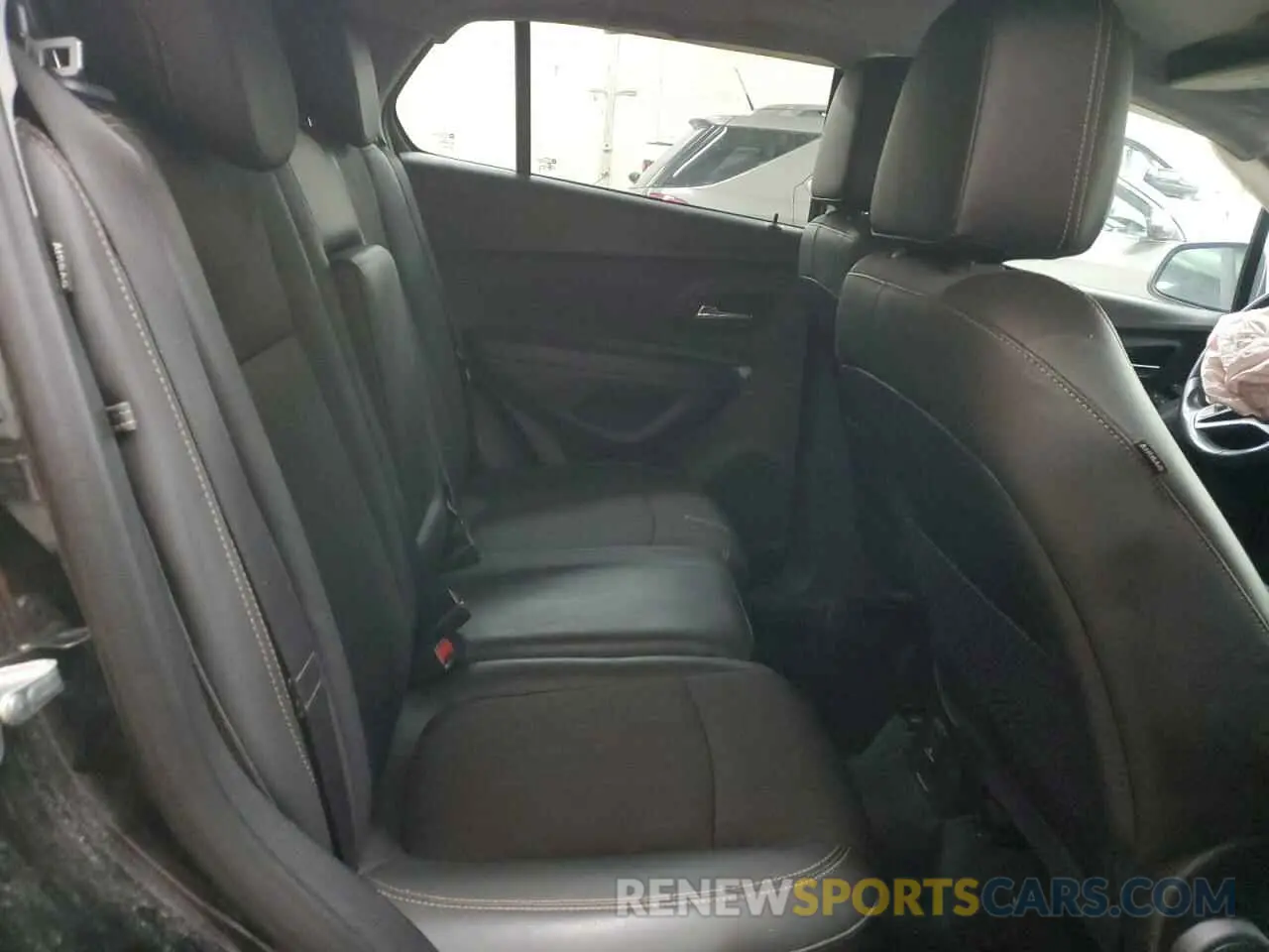 10 Photograph of a damaged car 3GNCJLSB3LL301712 CHEVROLET TRAX 2020