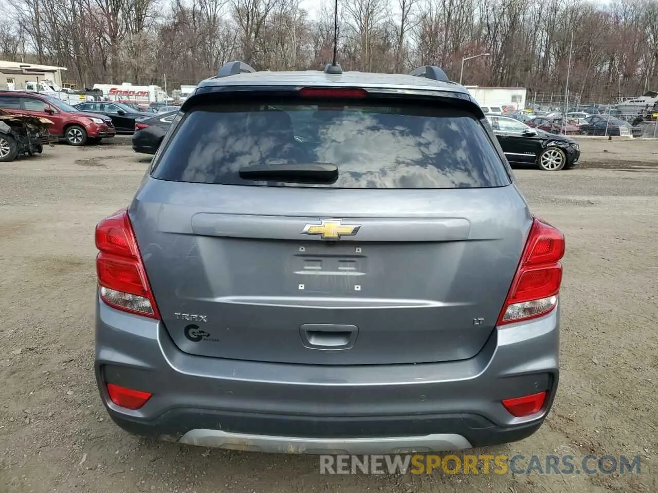 6 Photograph of a damaged car 3GNCJLSB5LL301081 CHEVROLET TRAX 2020