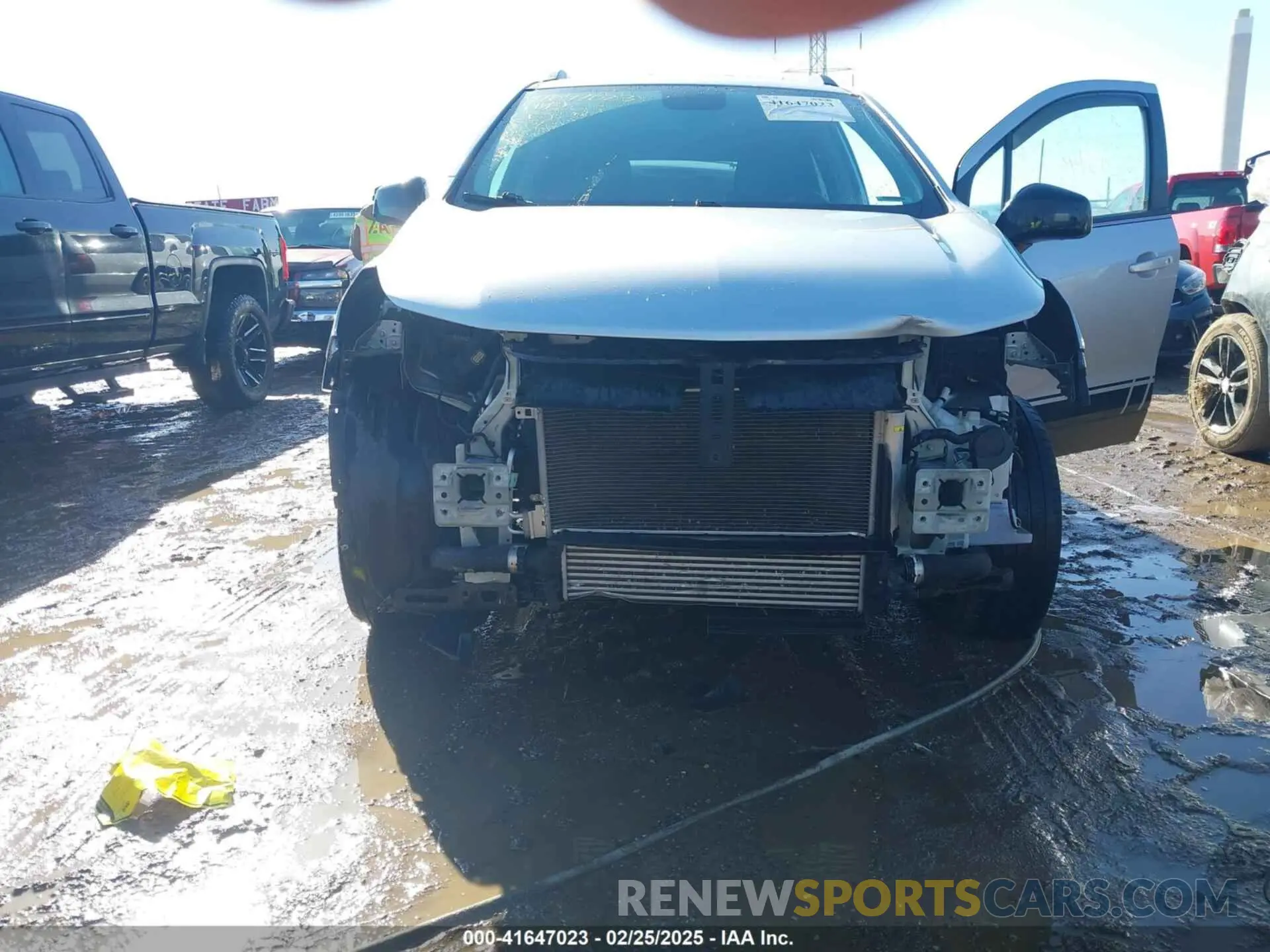 6 Photograph of a damaged car 3GNCJLSB5LL320665 CHEVROLET TRAX 2020