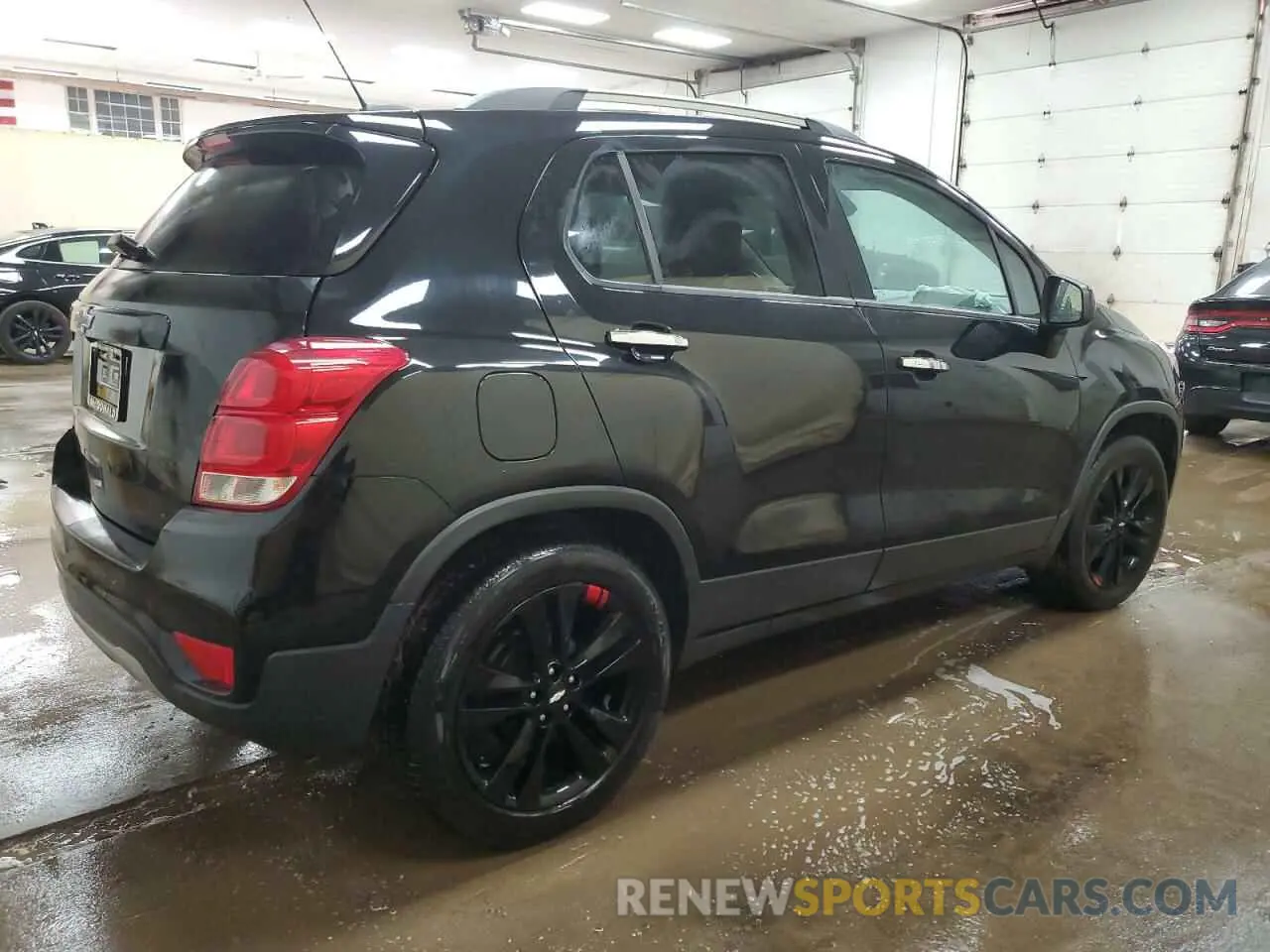 3 Photograph of a damaged car 3GNCJLSB6LL176883 CHEVROLET TRAX 2020