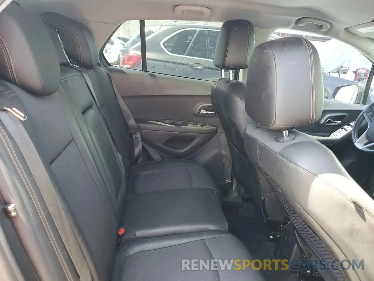 11 Photograph of a damaged car 3GNCJLSB7LL132455 CHEVROLET TRAX 2020