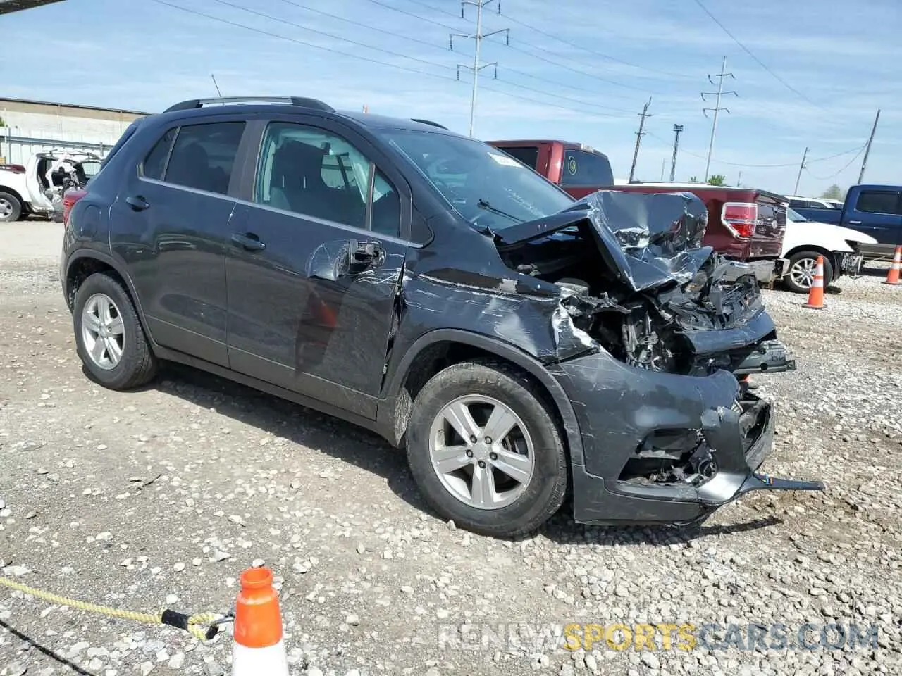 4 Photograph of a damaged car 3GNCJLSB7LL181610 CHEVROLET TRAX 2020