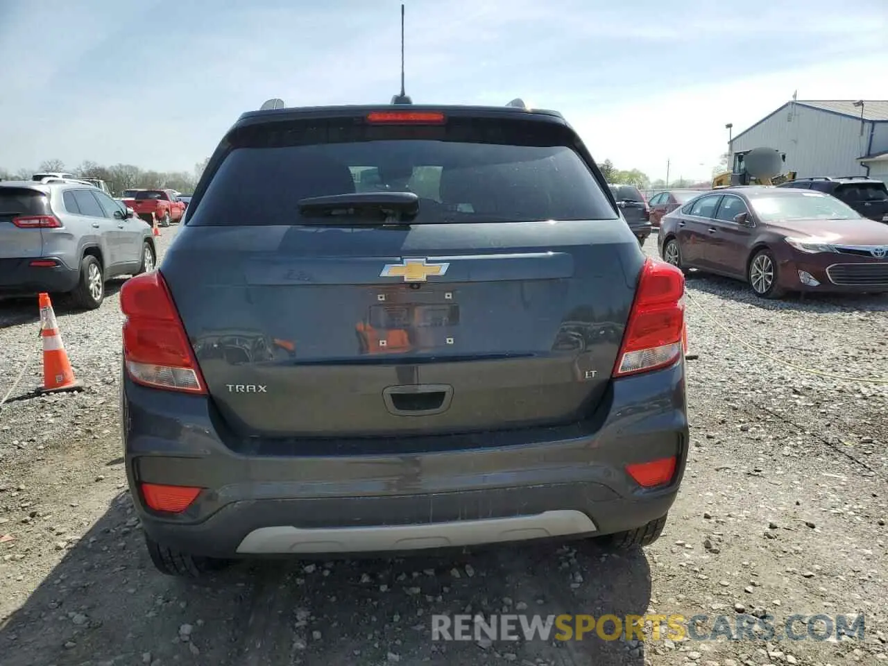 6 Photograph of a damaged car 3GNCJLSB7LL181610 CHEVROLET TRAX 2020
