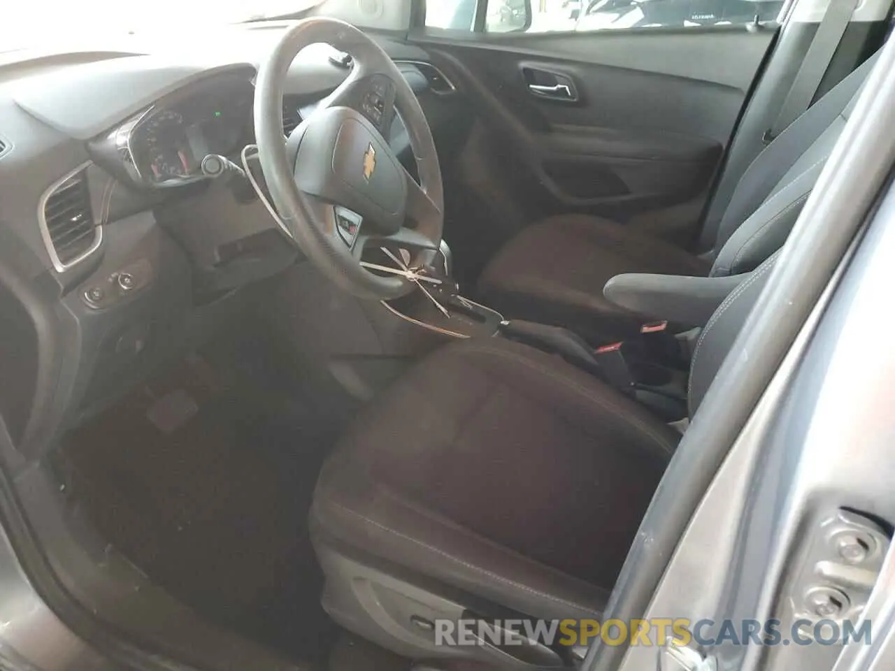 7 Photograph of a damaged car 3GNCJLSB7LL252711 CHEVROLET TRAX 2020