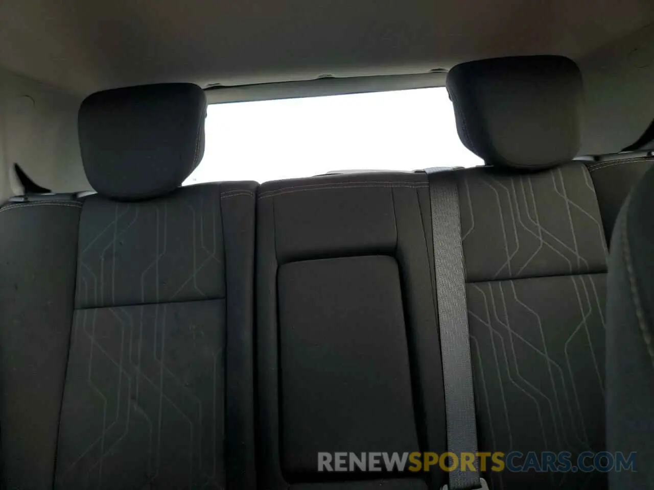 10 Photograph of a damaged car 3GNCJLSB8LL261658 CHEVROLET TRAX 2020
