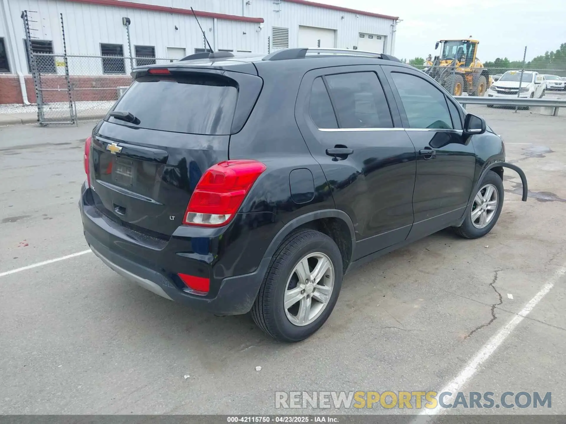 4 Photograph of a damaged car 3GNCJLSB8LL333975 CHEVROLET TRAX 2020