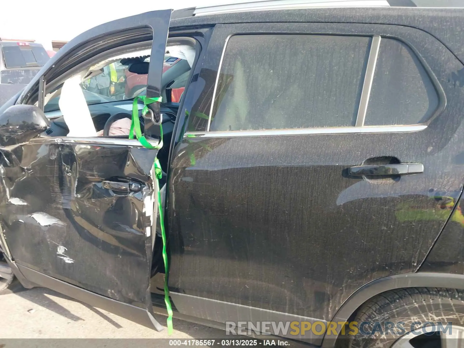 13 Photograph of a damaged car 3GNCJLSB9LL166462 CHEVROLET TRAX 2020