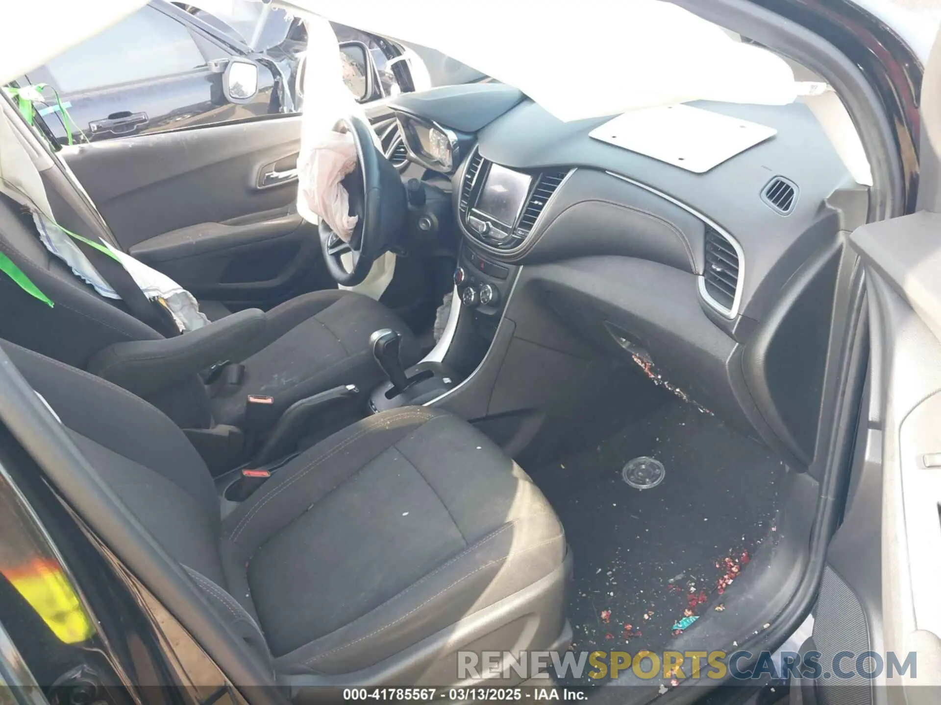5 Photograph of a damaged car 3GNCJLSB9LL166462 CHEVROLET TRAX 2020