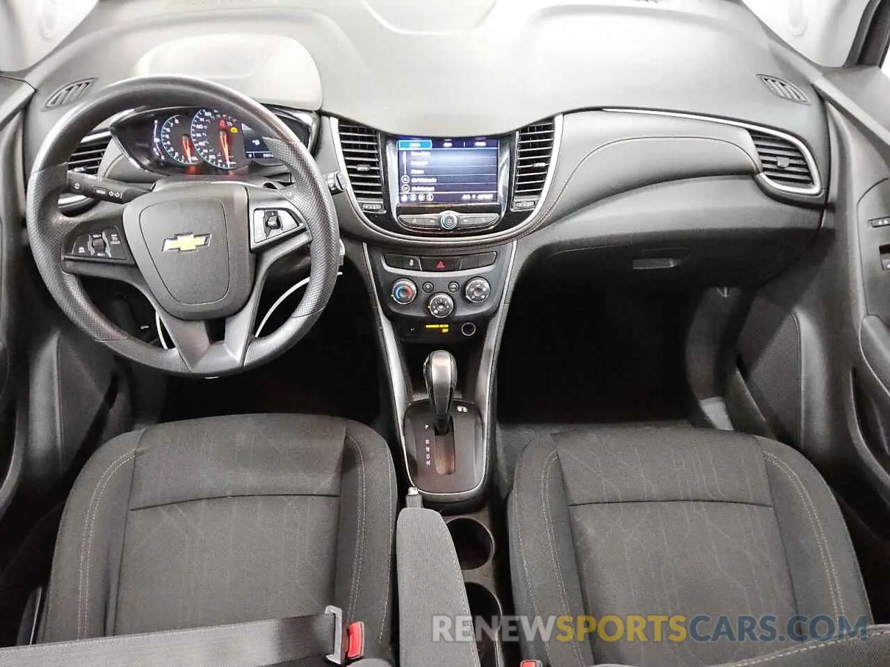 8 Photograph of a damaged car 3GNCJLSB9LL210489 CHEVROLET TRAX 2020