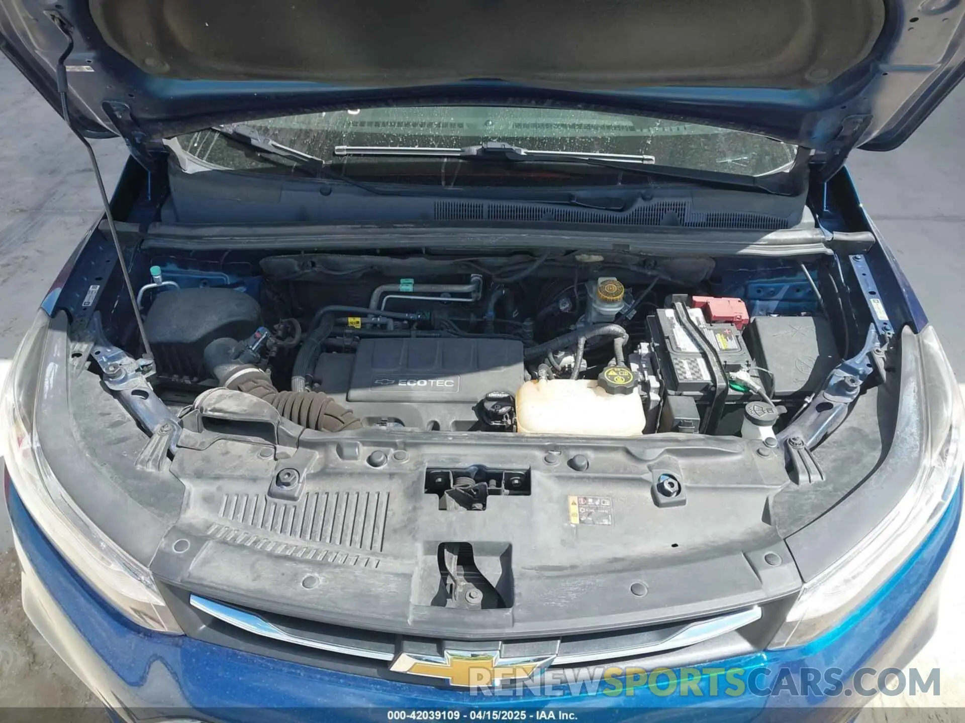 10 Photograph of a damaged car 3GNCJLSBXLL196845 CHEVROLET TRAX 2020