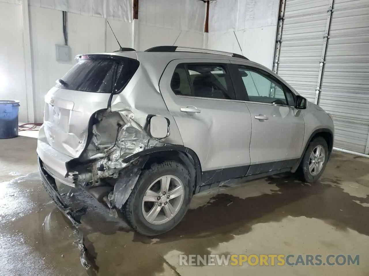 3 Photograph of a damaged car 3GNCJLSBXLL261421 CHEVROLET TRAX 2020