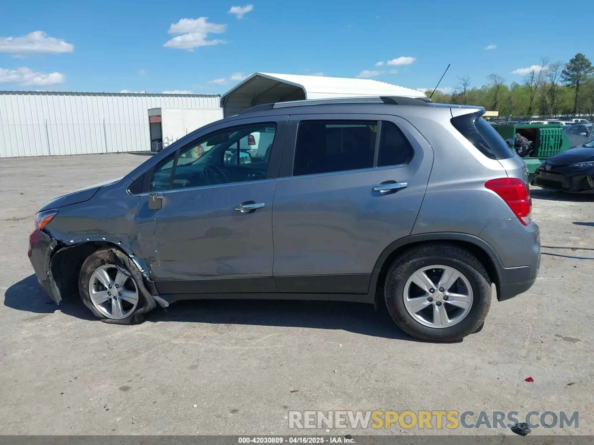 14 Photograph of a damaged car 3GNCJLSBXLL322296 CHEVROLET TRAX 2020