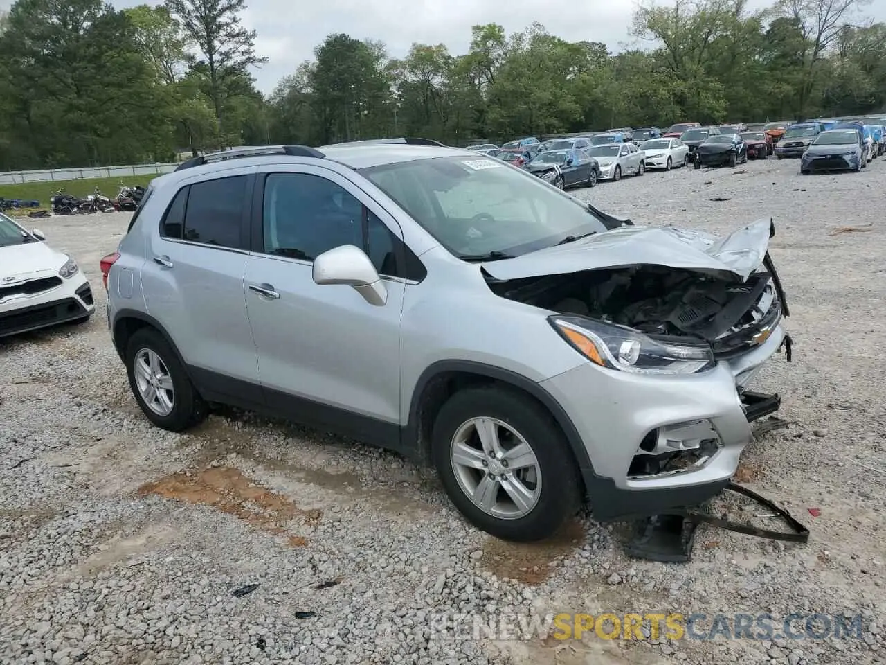4 Photograph of a damaged car 3GNCJLSBXLL324484 CHEVROLET TRAX 2020