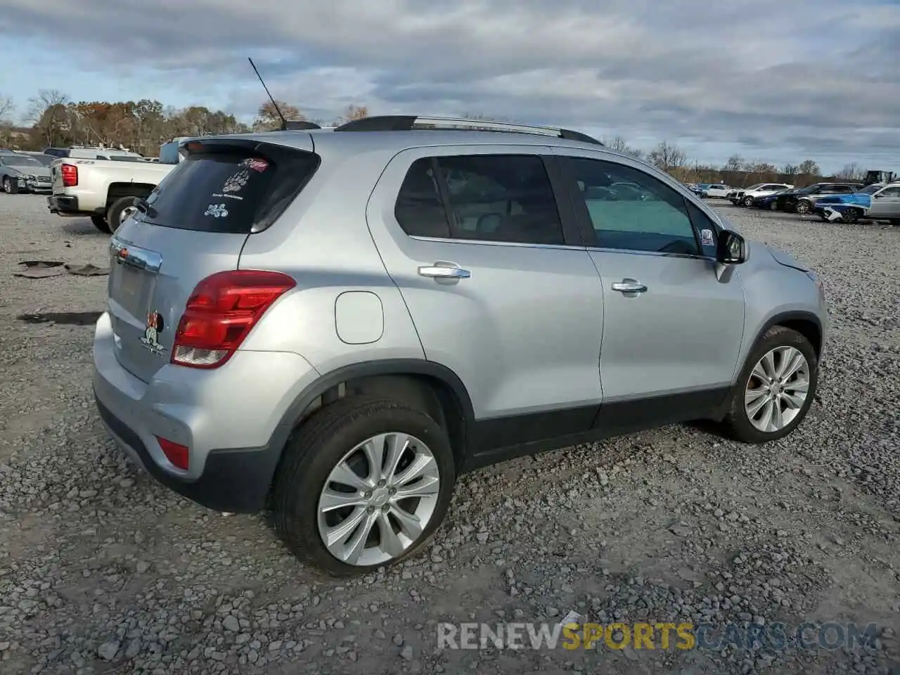 3 Photograph of a damaged car 3GNCJMSB3LL165507 CHEVROLET TRAX 2020