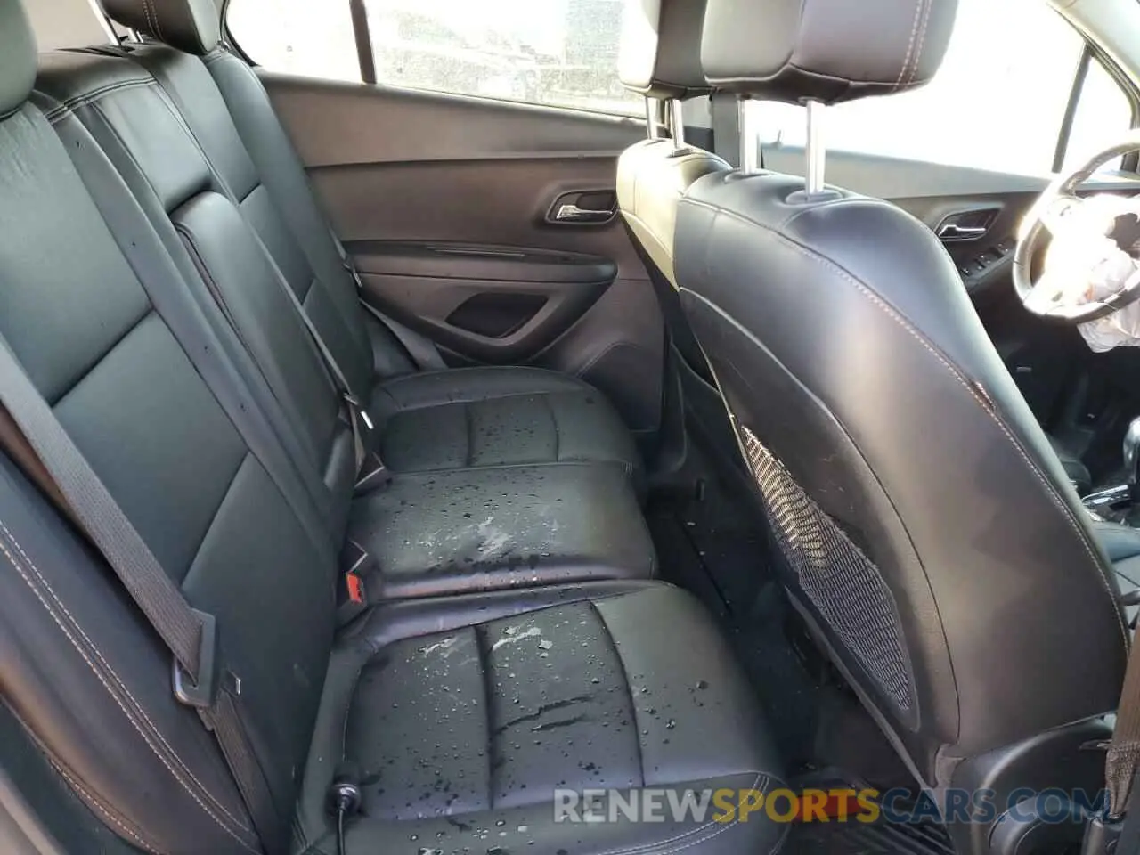 11 Photograph of a damaged car 3GNCJMSB7LL169477 CHEVROLET TRAX 2020