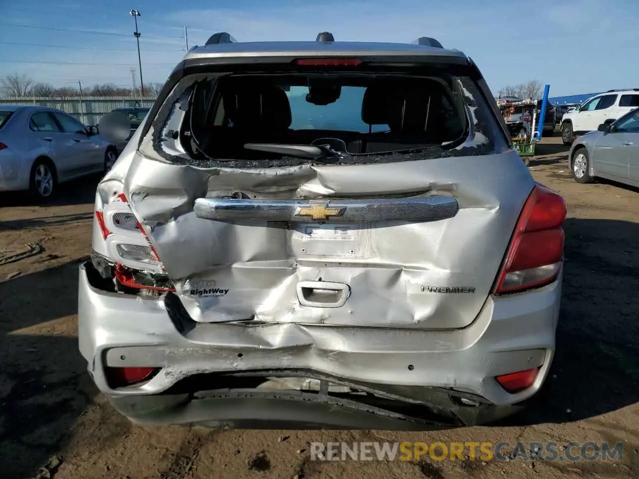 6 Photograph of a damaged car 3GNCJMSB7LL169477 CHEVROLET TRAX 2020