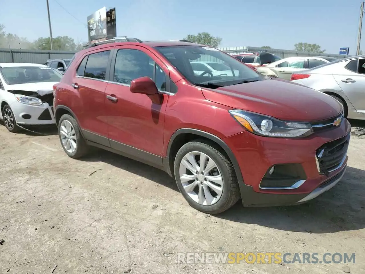 4 Photograph of a damaged car 3GNCJMSB7LL245795 CHEVROLET TRAX 2020