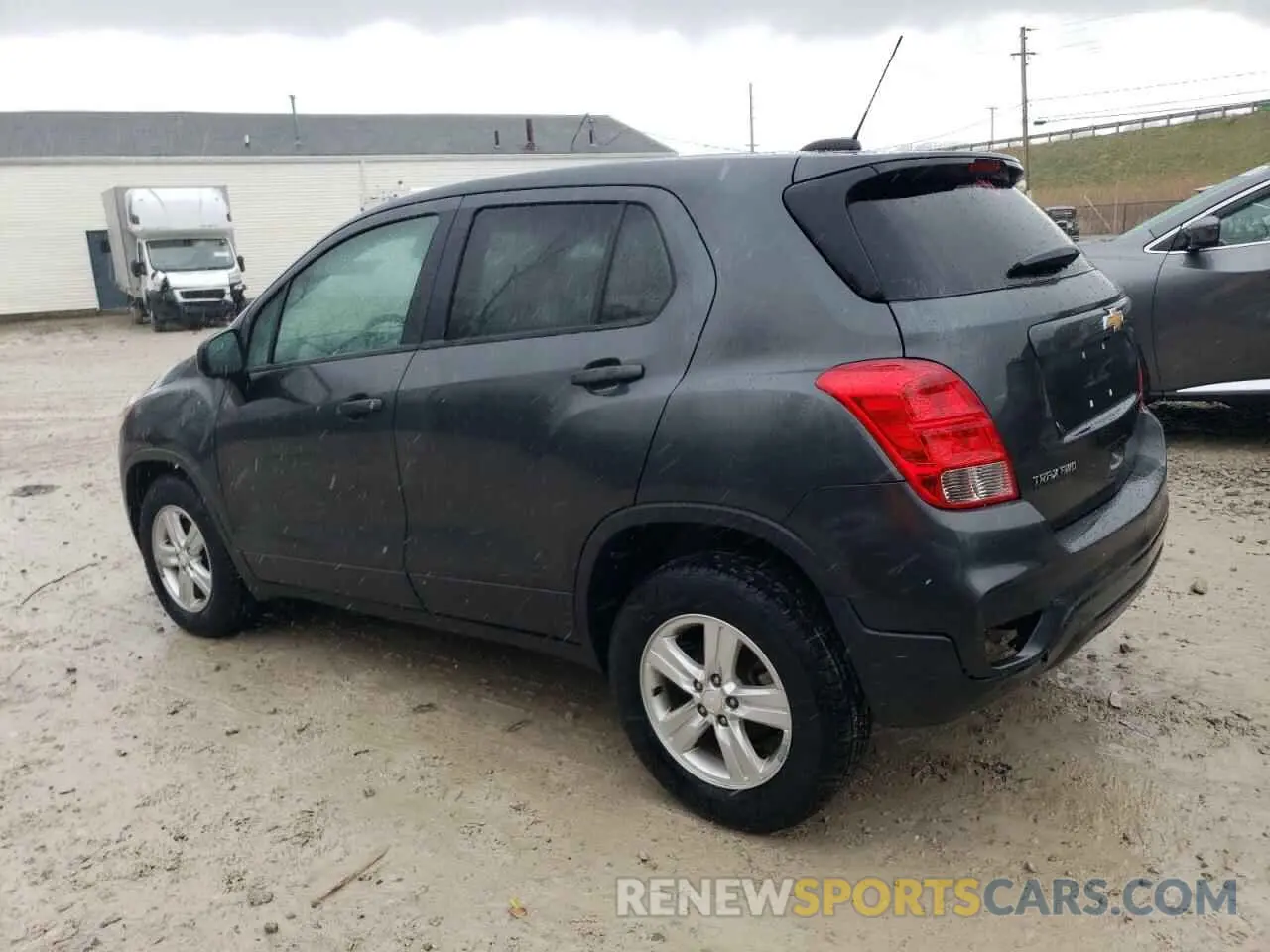 2 Photograph of a damaged car 3GNCJNSB1LL121057 CHEVROLET TRAX 2020