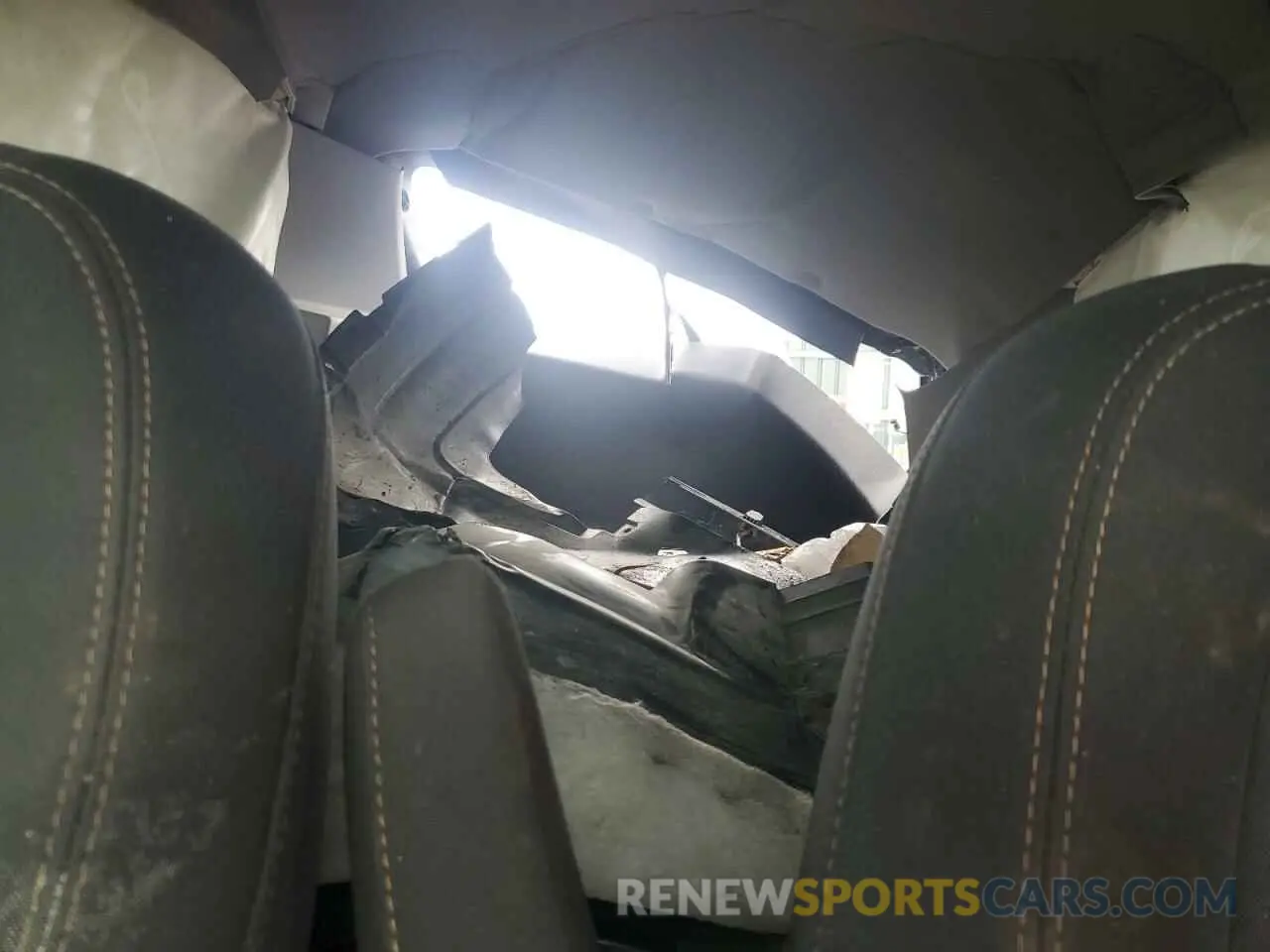 10 Photograph of a damaged car 3GNCJNSB2LL107197 CHEVROLET TRAX 2020