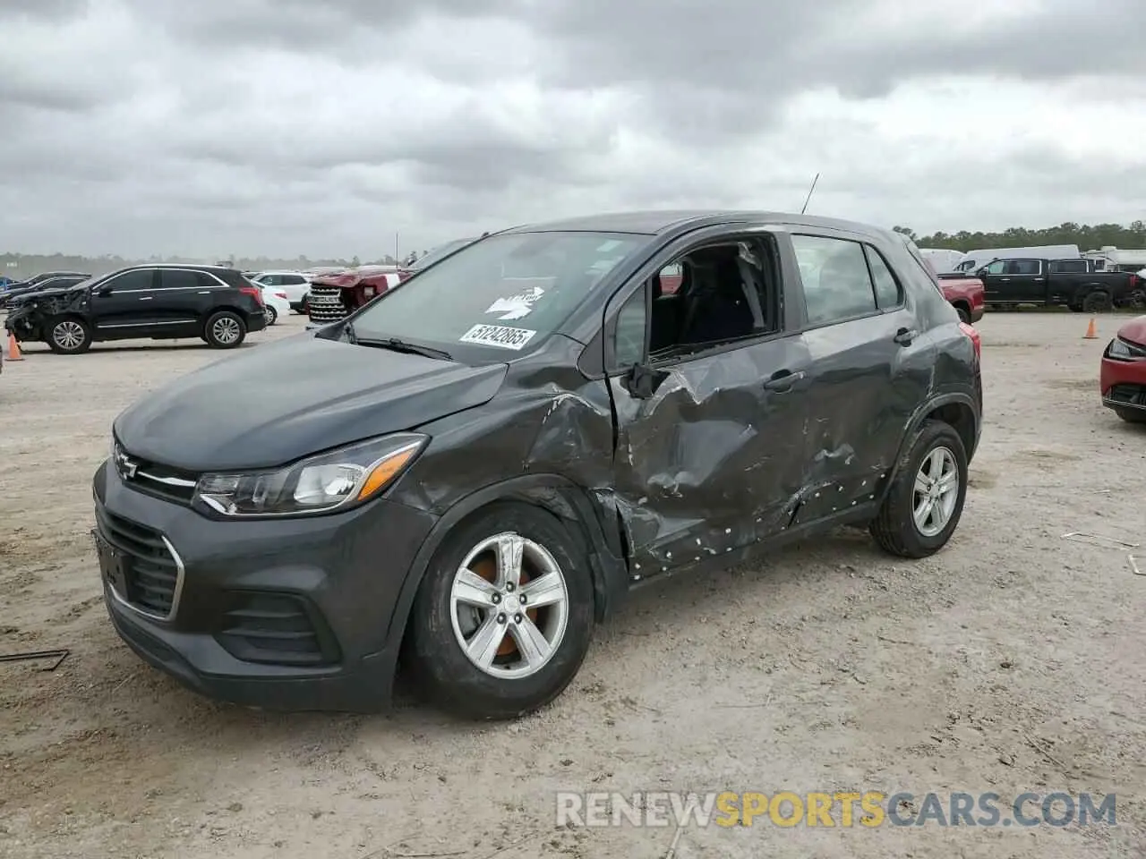 1 Photograph of a damaged car 3GNCJNSB2LL128342 CHEVROLET TRAX 2020
