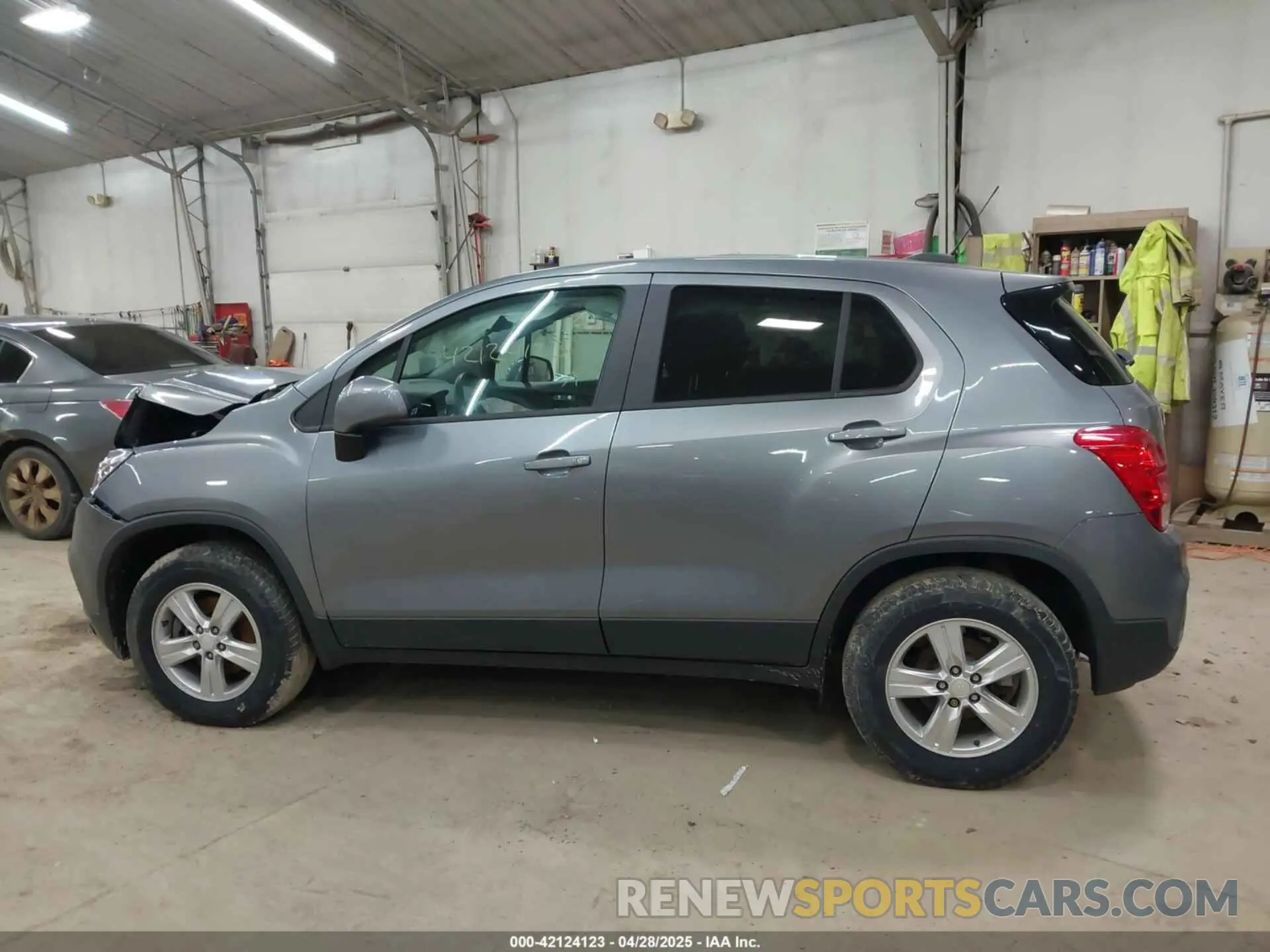 14 Photograph of a damaged car 3GNCJNSB2LL134531 CHEVROLET TRAX 2020