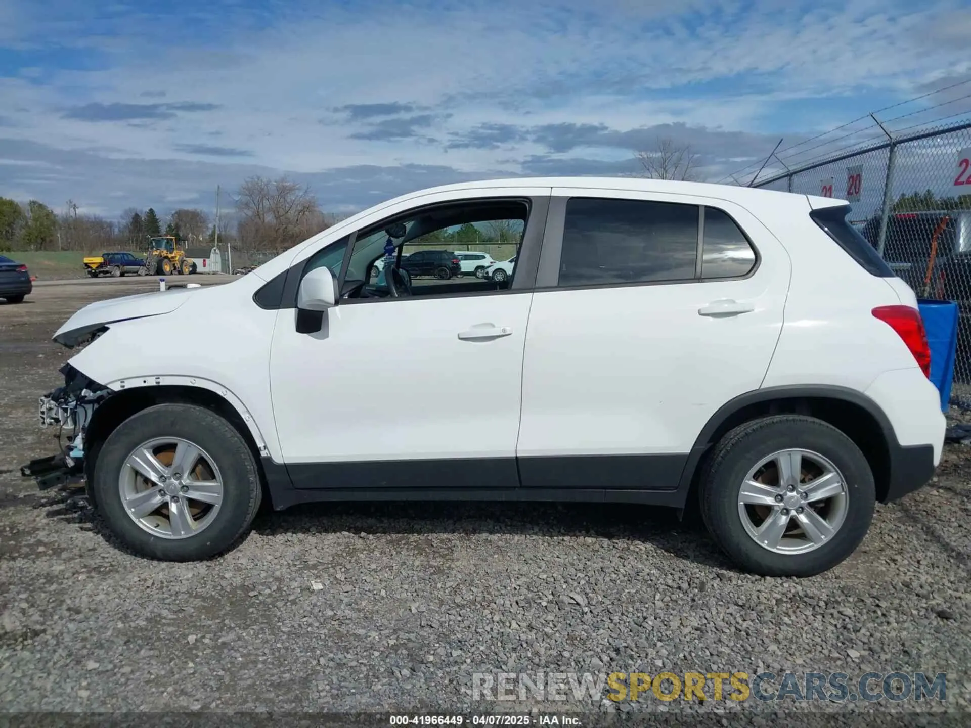 15 Photograph of a damaged car 3GNCJNSB2LL156965 CHEVROLET TRAX 2020