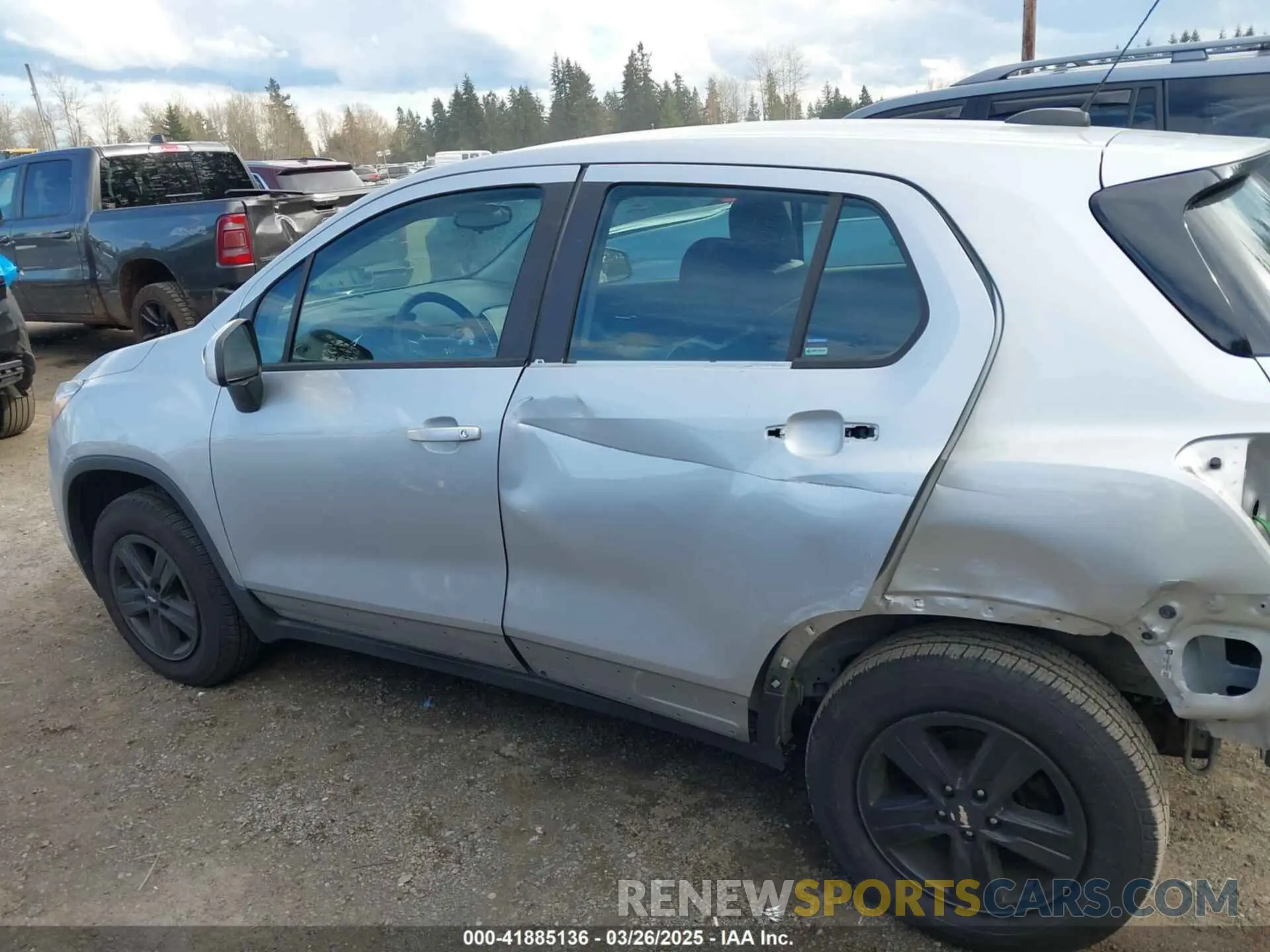 15 Photograph of a damaged car 3GNCJNSB5LL202191 CHEVROLET TRAX 2020