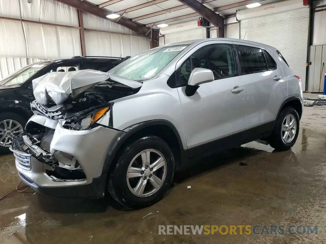 1 Photograph of a damaged car 3GNCJNSB6LL136282 CHEVROLET TRAX 2020