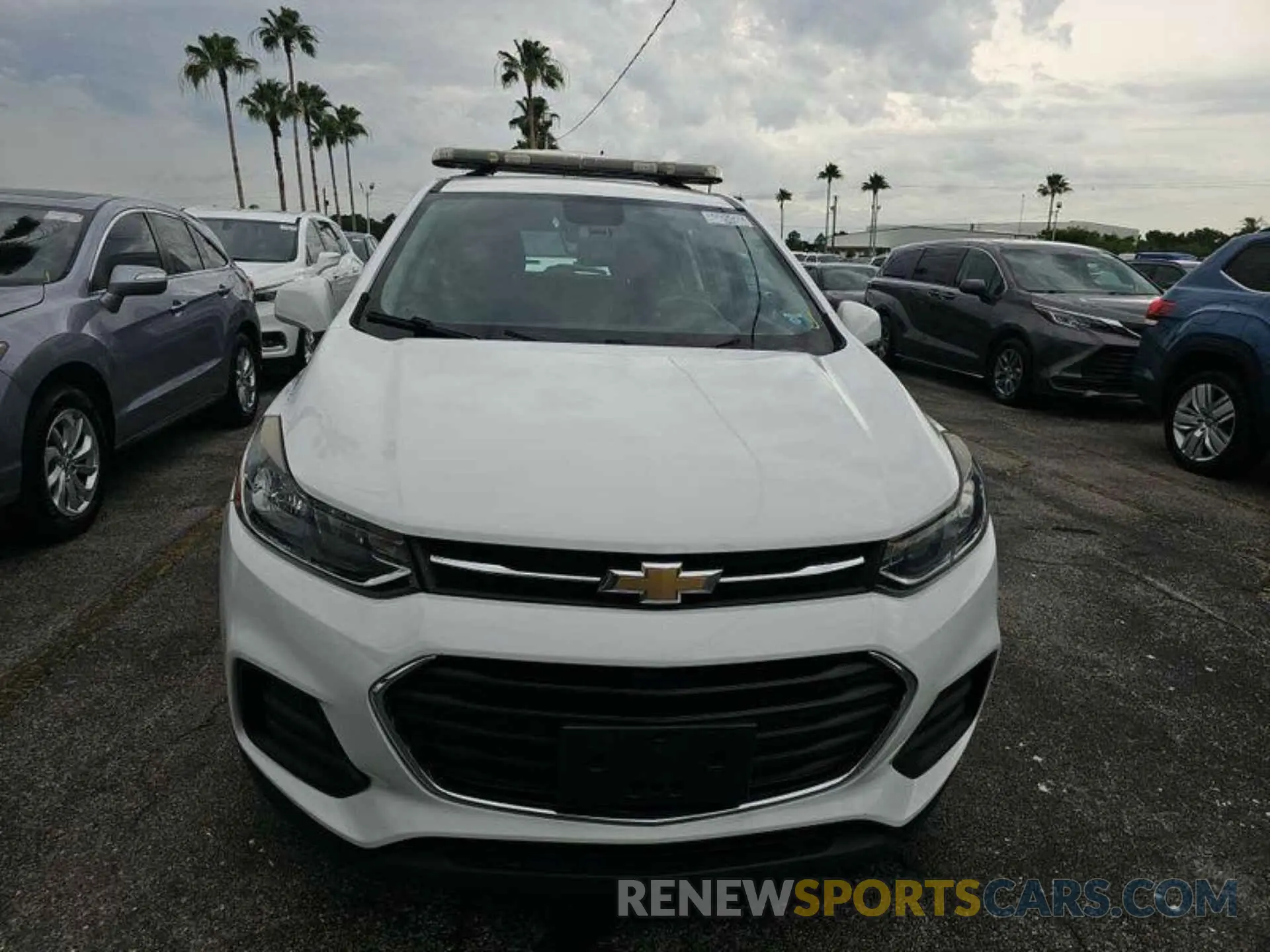 18 Photograph of a damaged car 3GNCJNSB6LL291382 CHEVROLET TRAX 2020