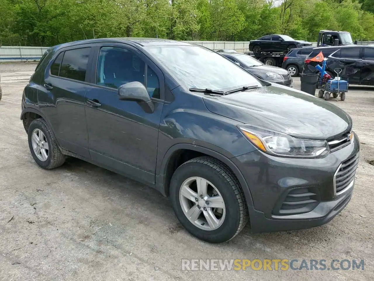 4 Photograph of a damaged car 3GNCJNSB7LL273019 CHEVROLET TRAX 2020