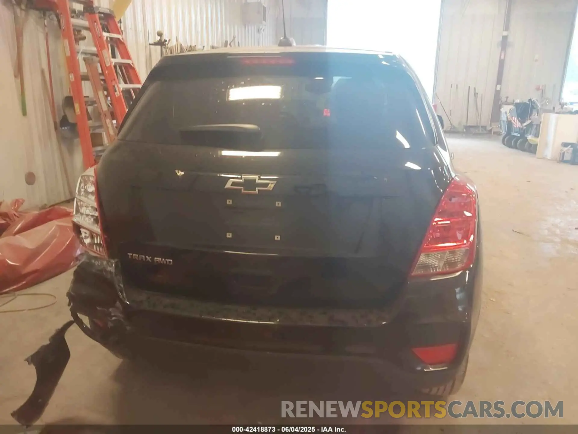 16 Photograph of a damaged car 3GNCJNSB8LL121704 CHEVROLET TRAX 2020