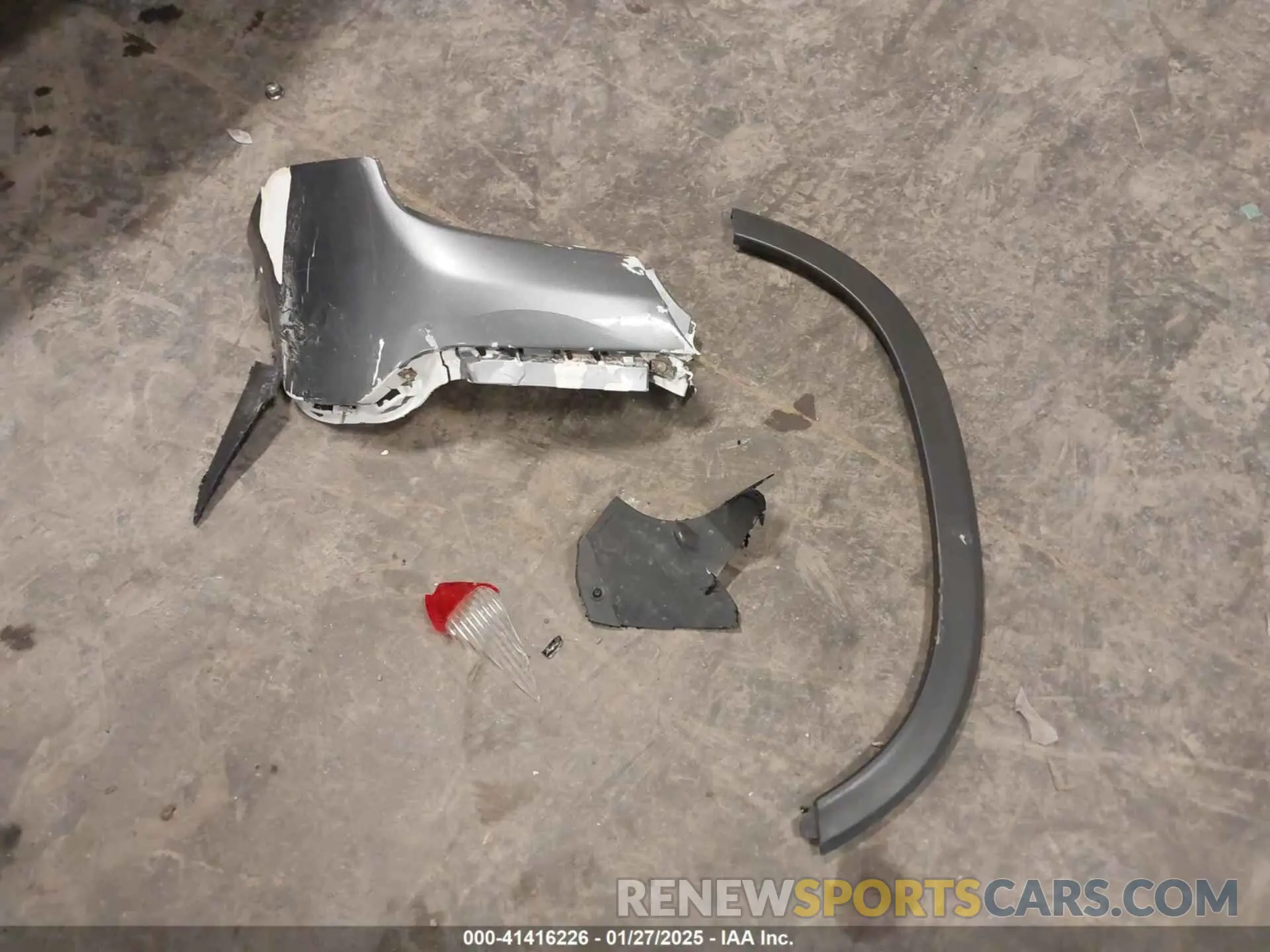 12 Photograph of a damaged car 3GNCJNSBXLL216278 CHEVROLET TRAX 2020