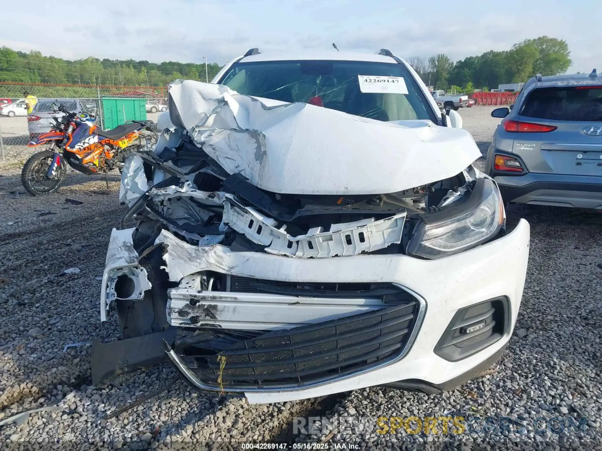 12 Photograph of a damaged car 3GNCJPSB2LL266586 CHEVROLET TRAX 2020